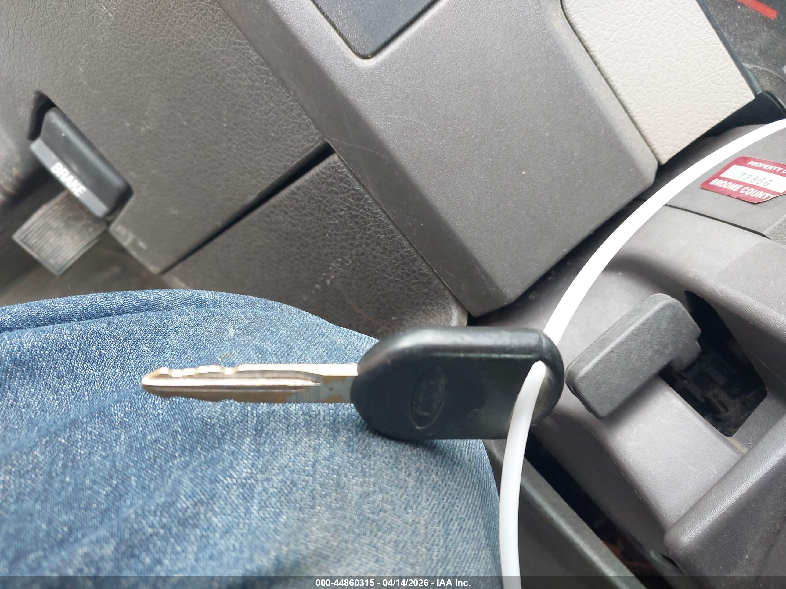 FORD F-150 image 11