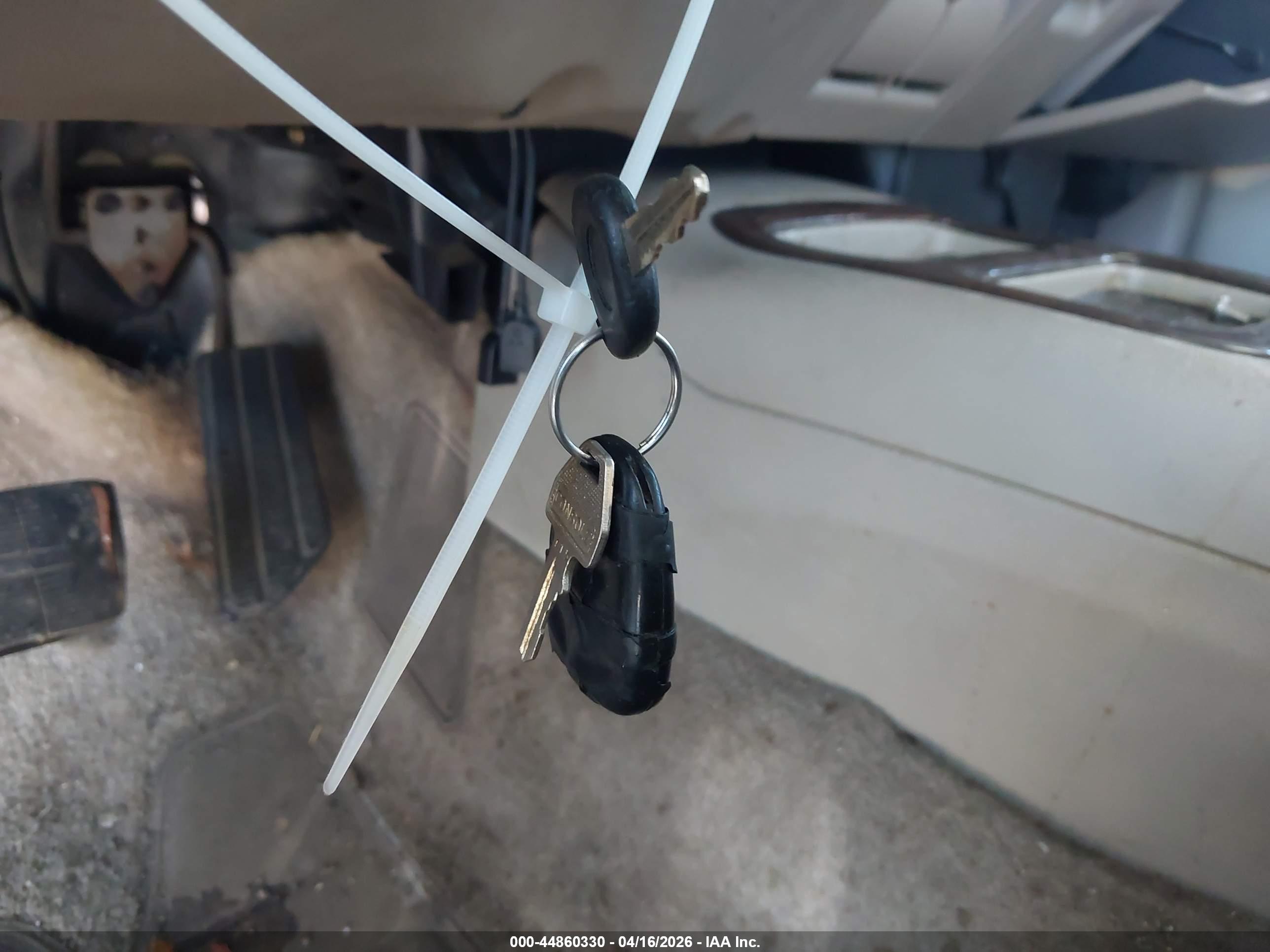 CADILLAC ESCALADE image 11