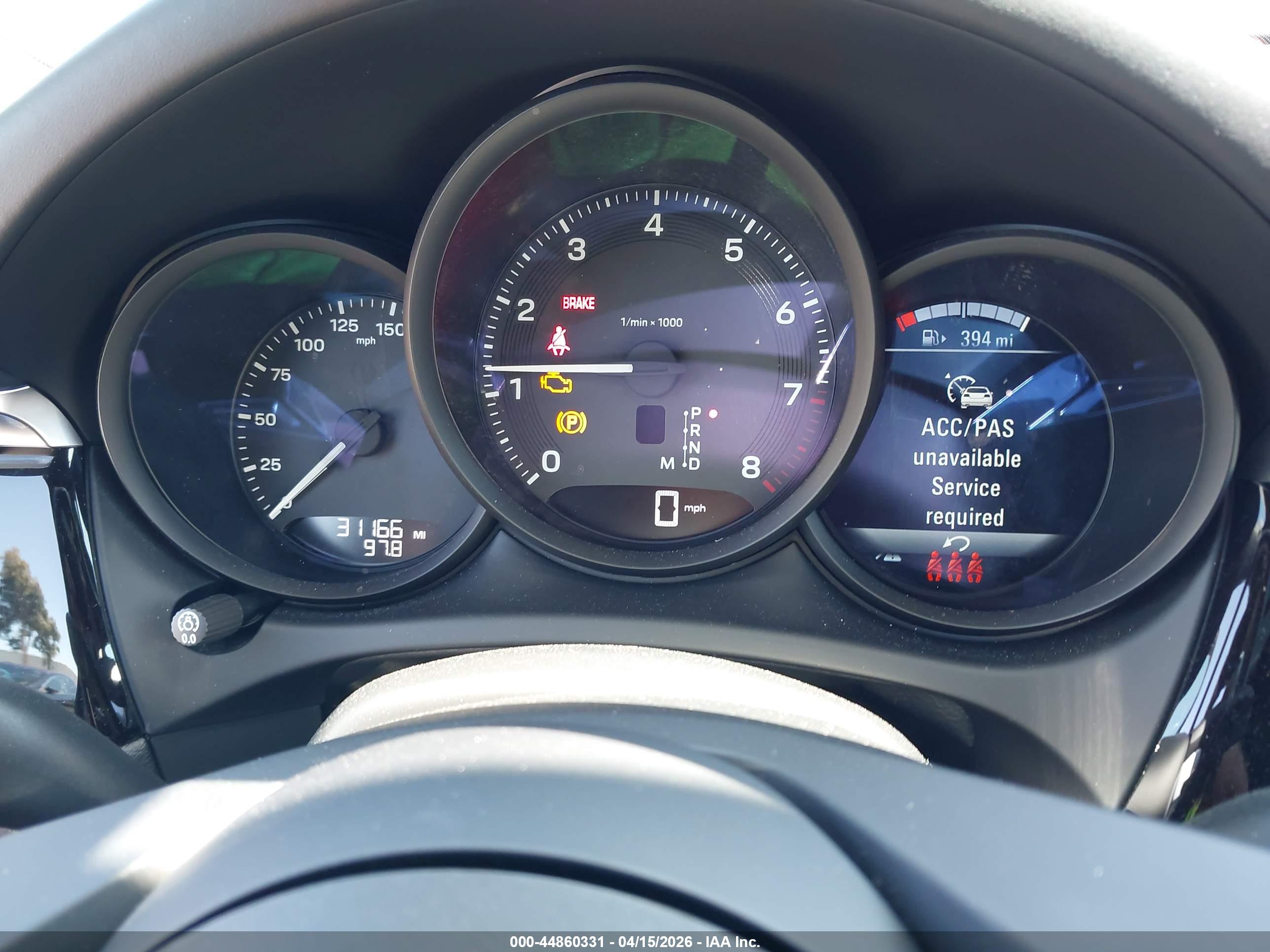 PORSCHE MACAN image 7