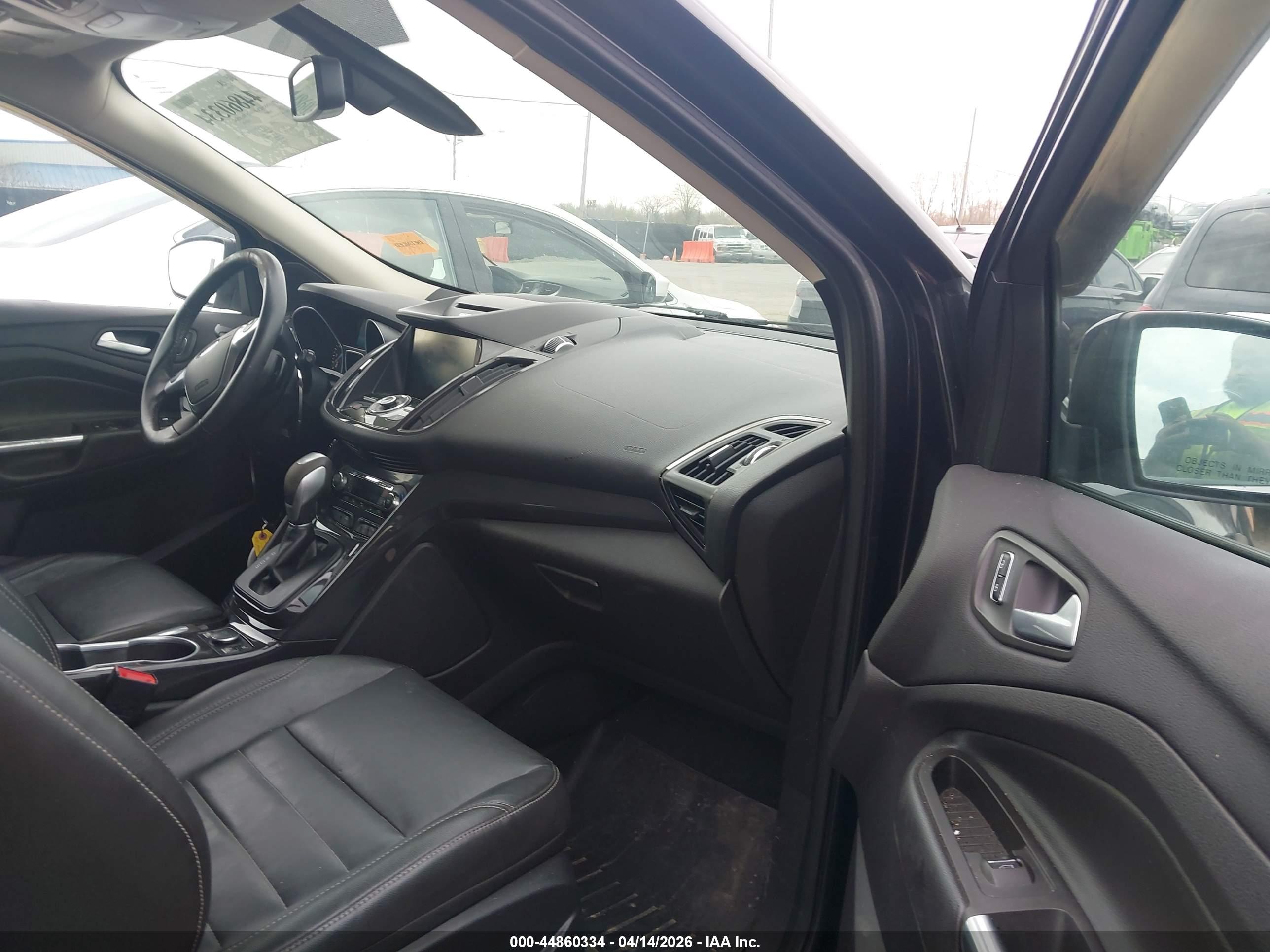 FORD ESCAPE image 5