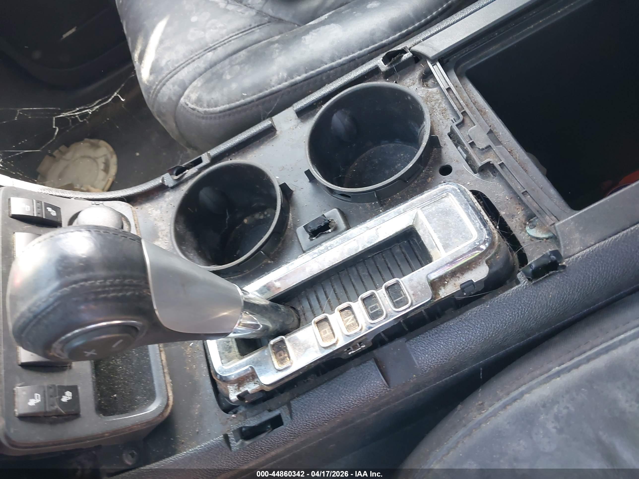 GMC ACADIA image 6