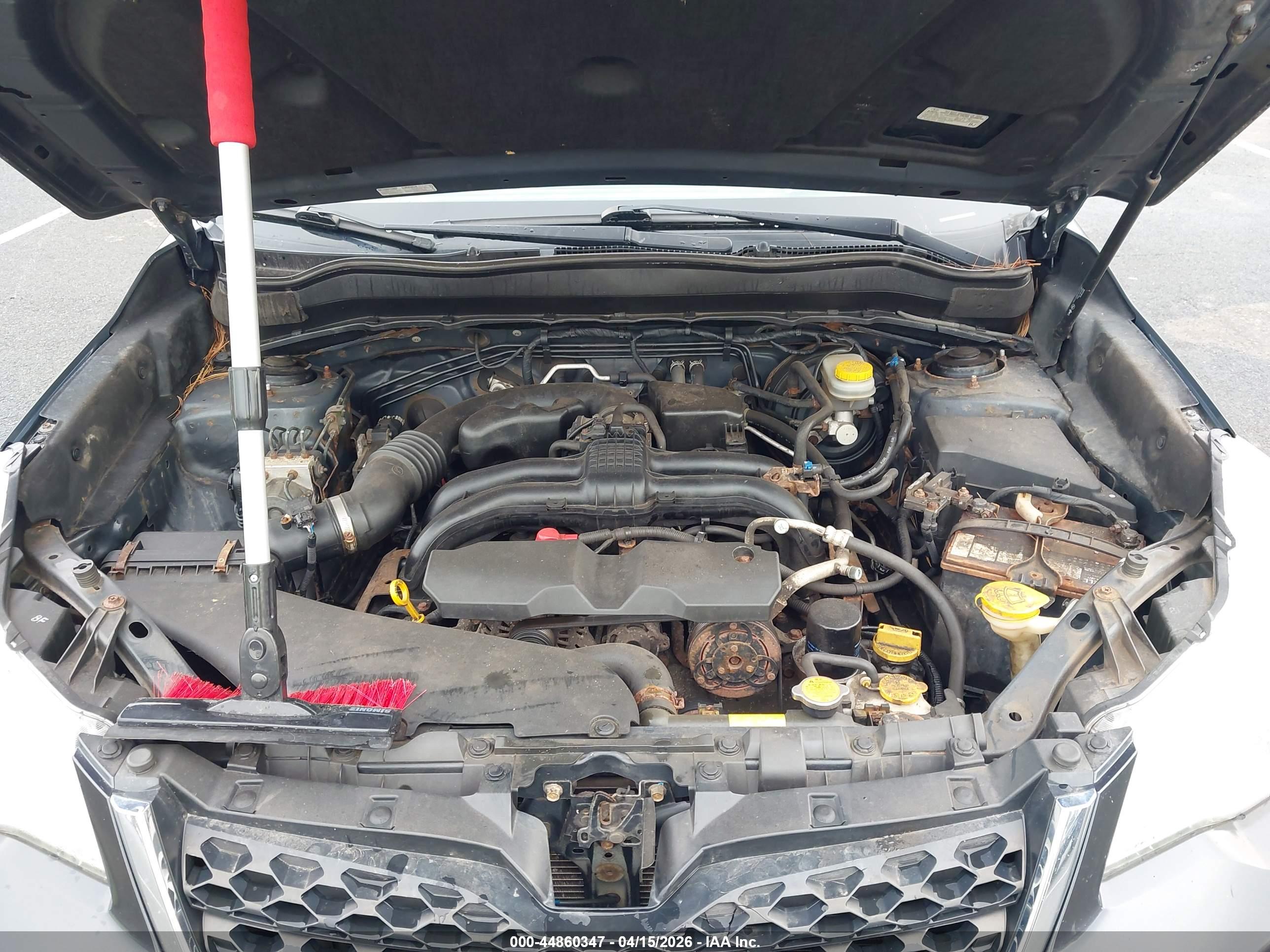 SUBARU FORESTER image 10