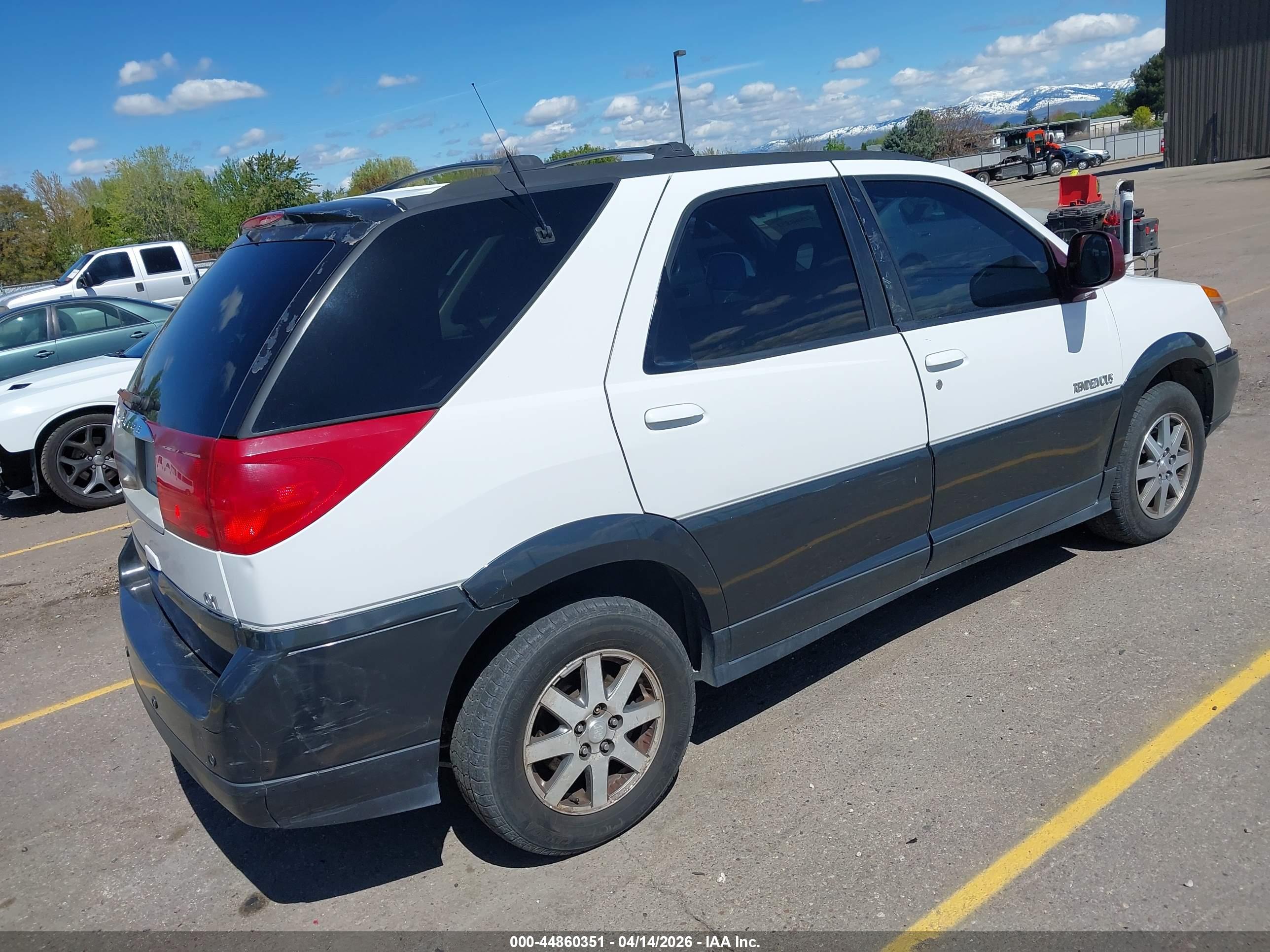 BUICK RENDEZVOUS image 4