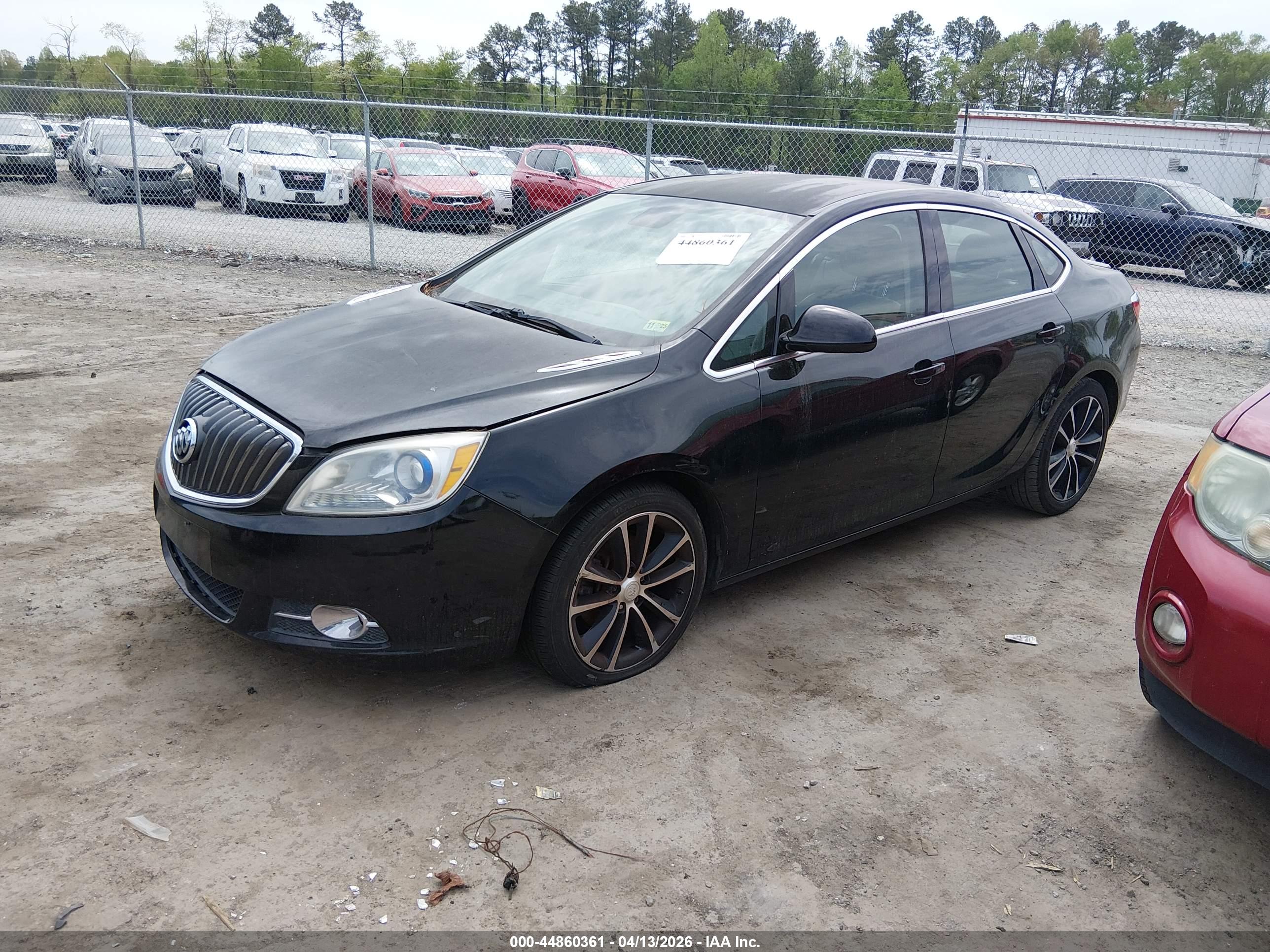 BUICK VERANO image 2