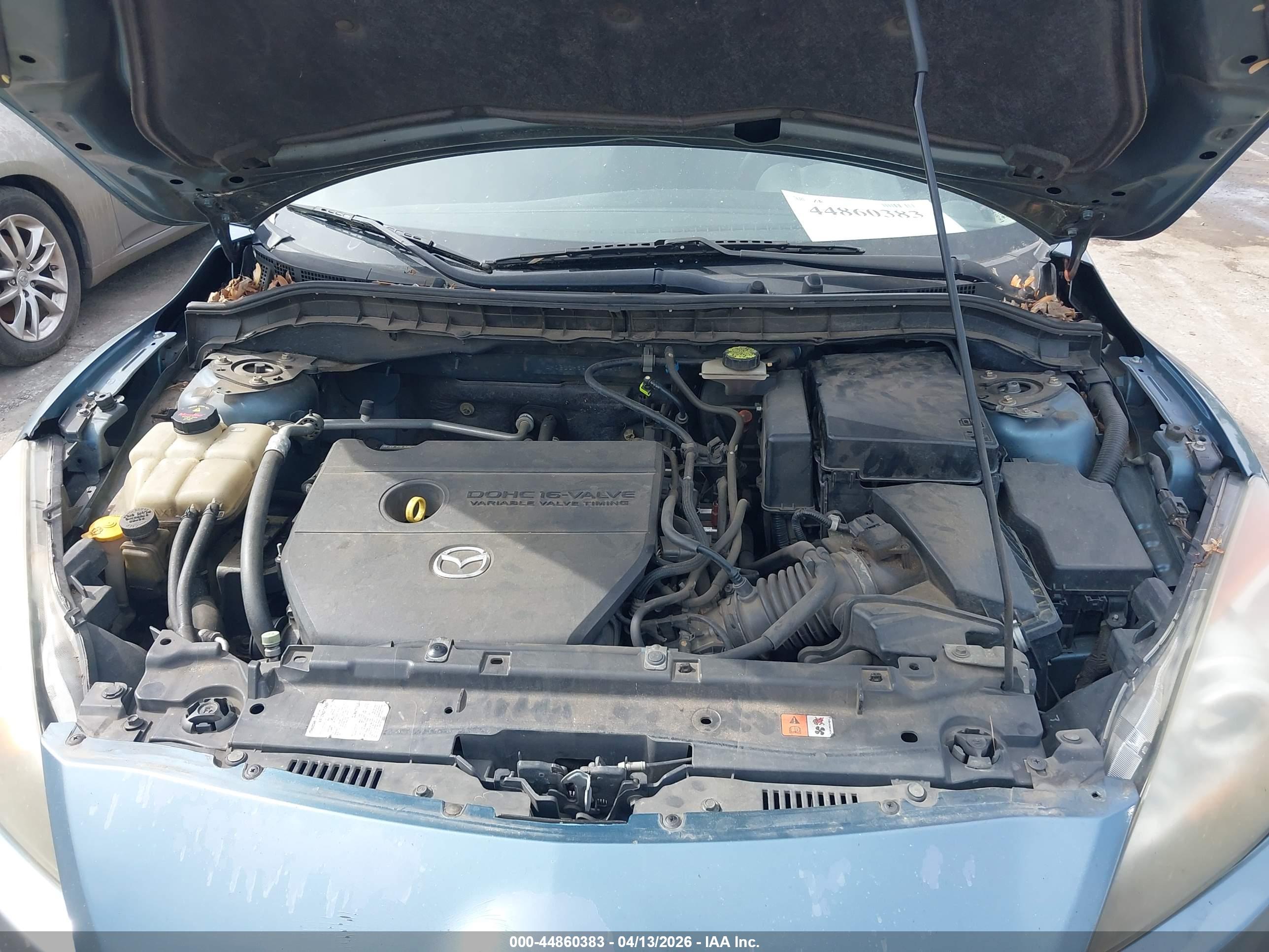 MAZDA MAZDA3 image 10
