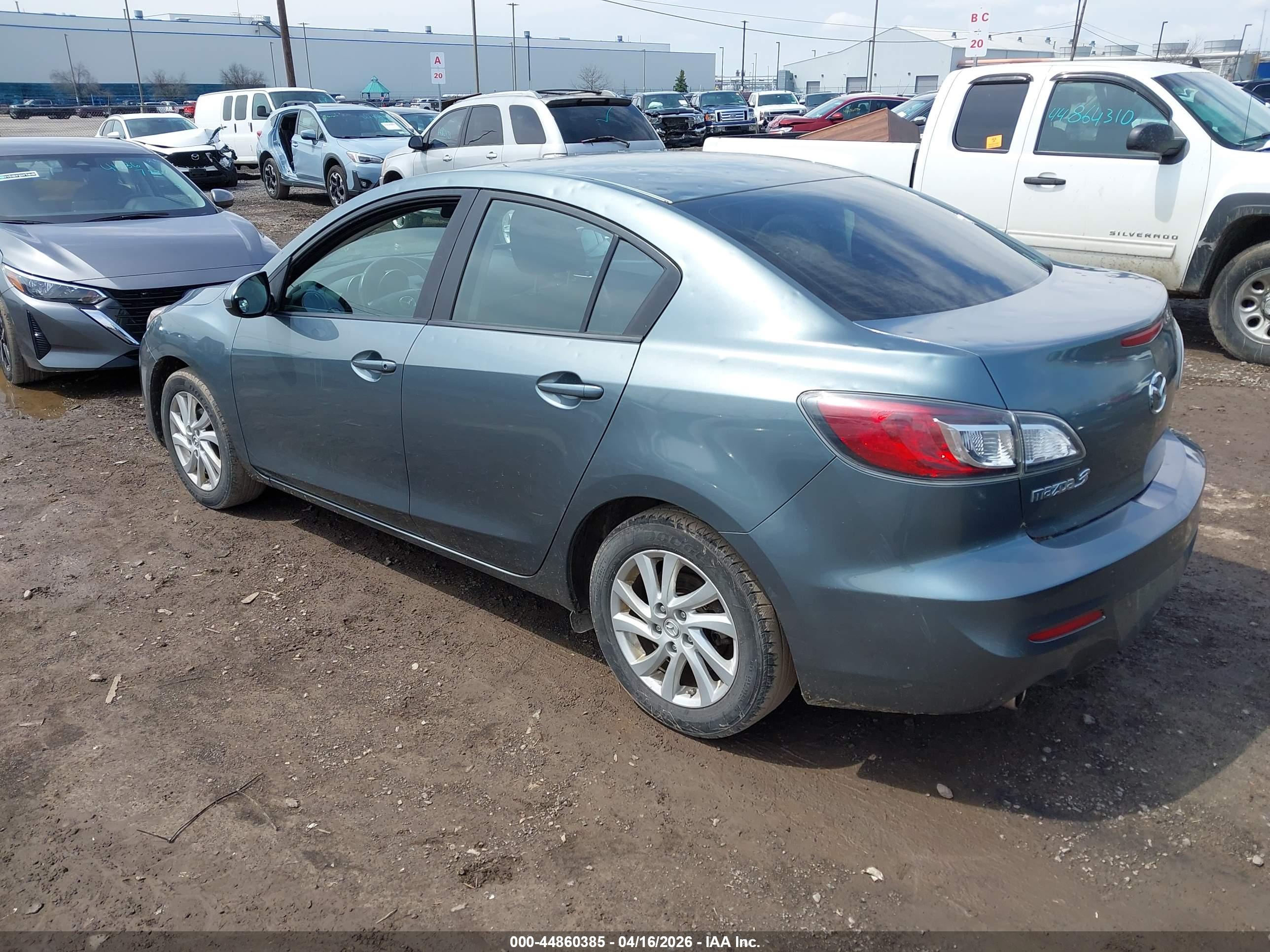 MAZDA MAZDA3 image 3