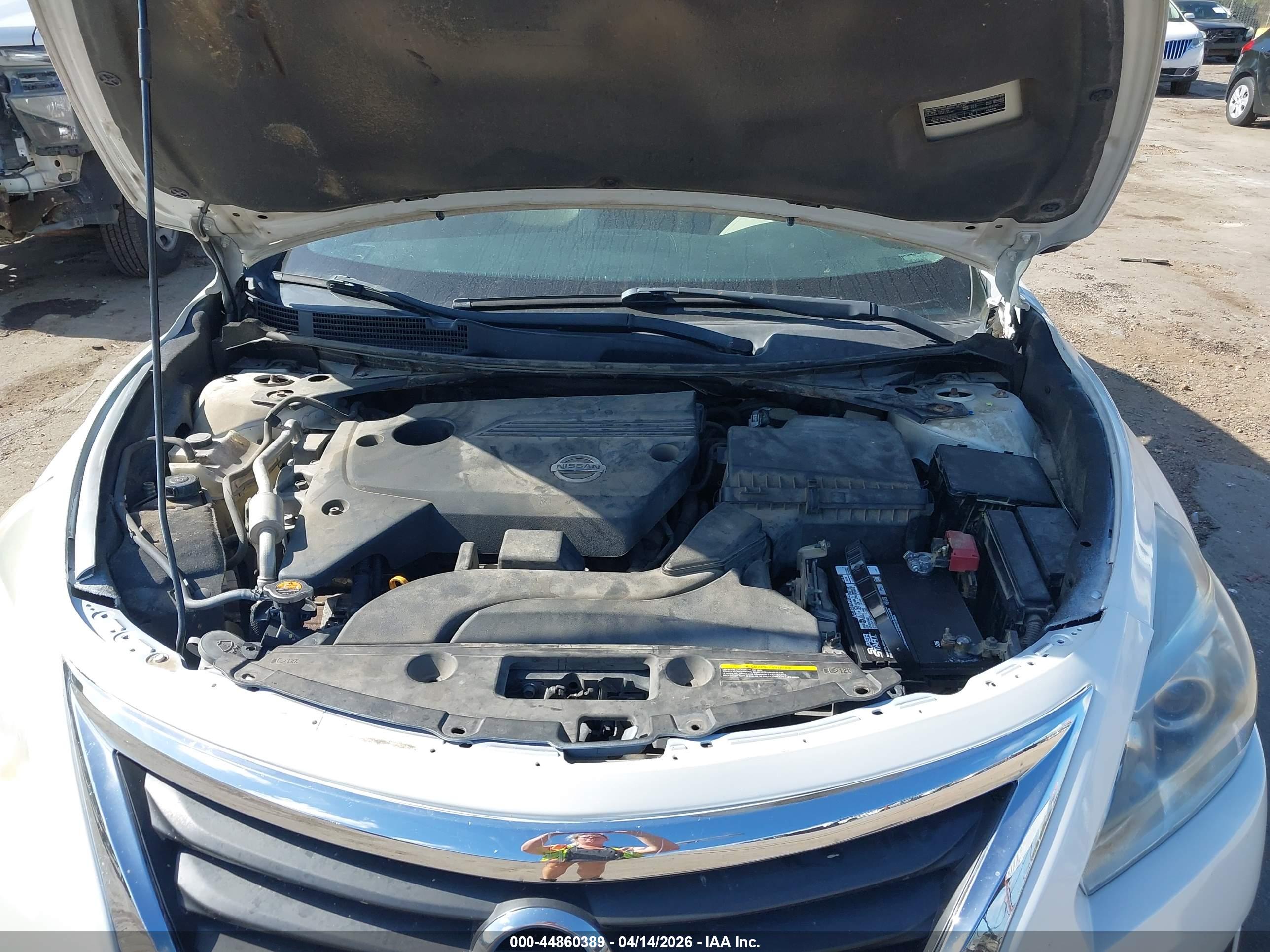 NISSAN ALTIMA image 10