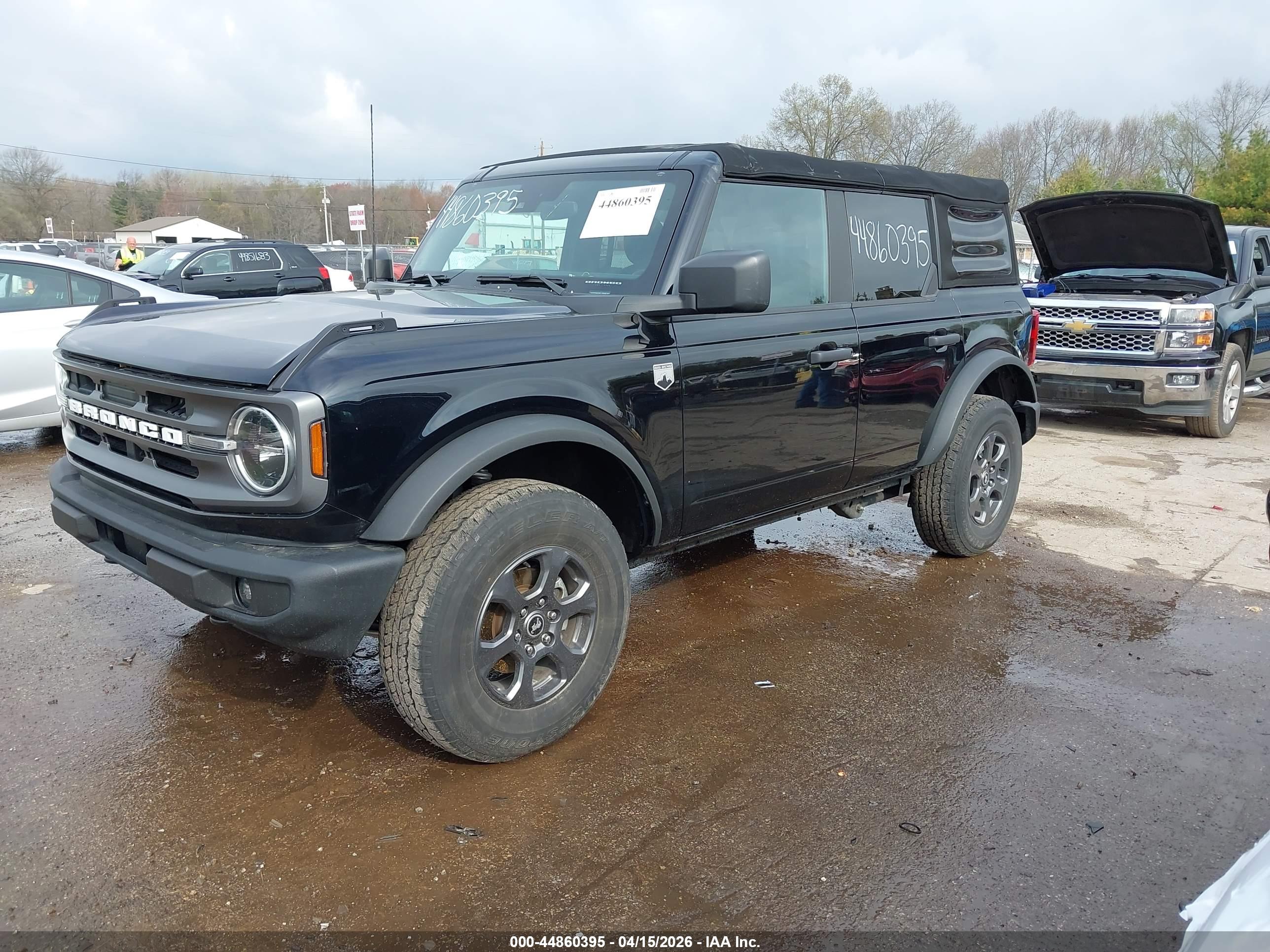 FORD BRONCO image 2