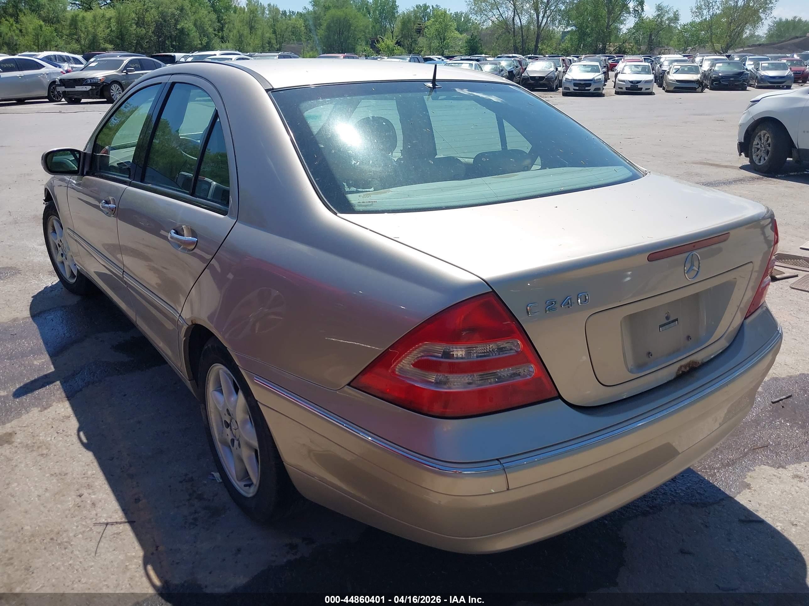 MERCEDES-BENZ C image 3