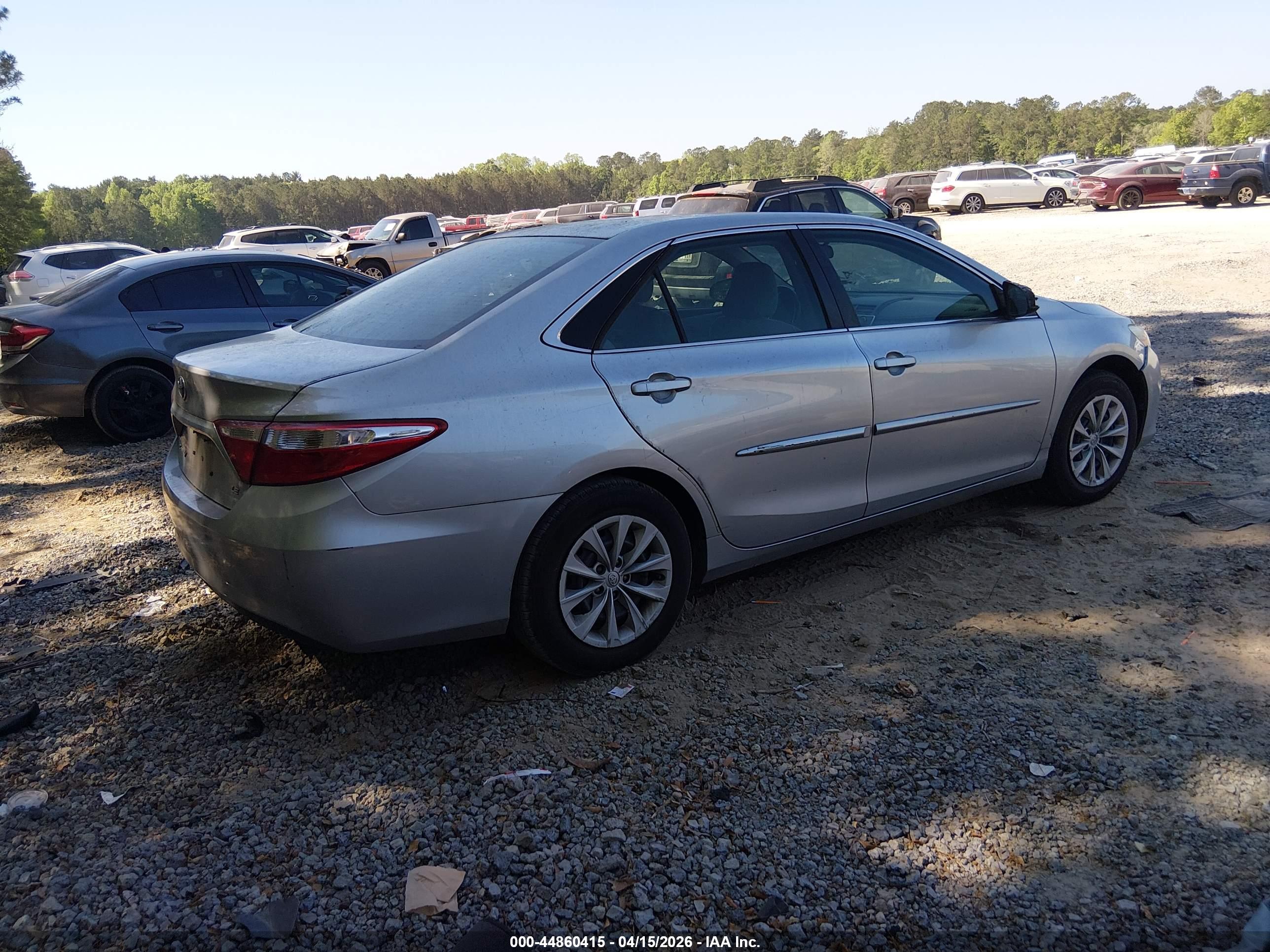 TOYOTA CAMRY image 4