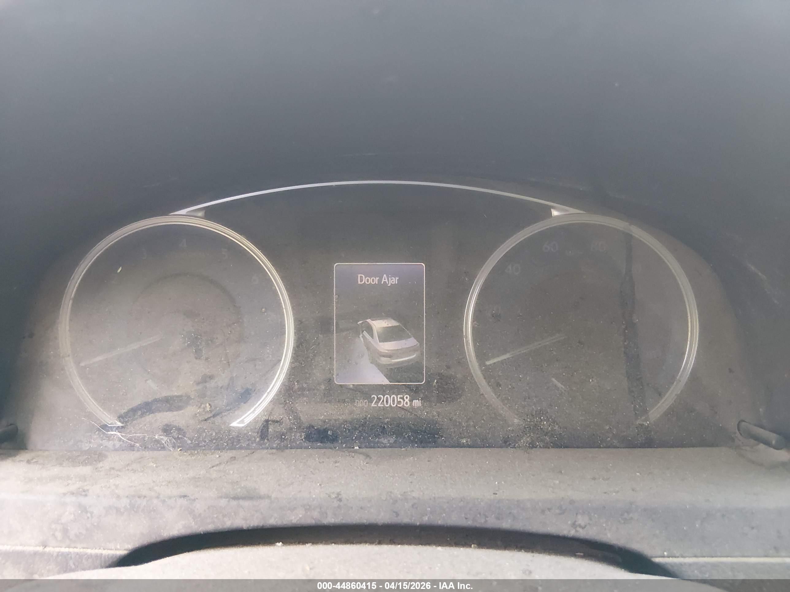 TOYOTA CAMRY image 7