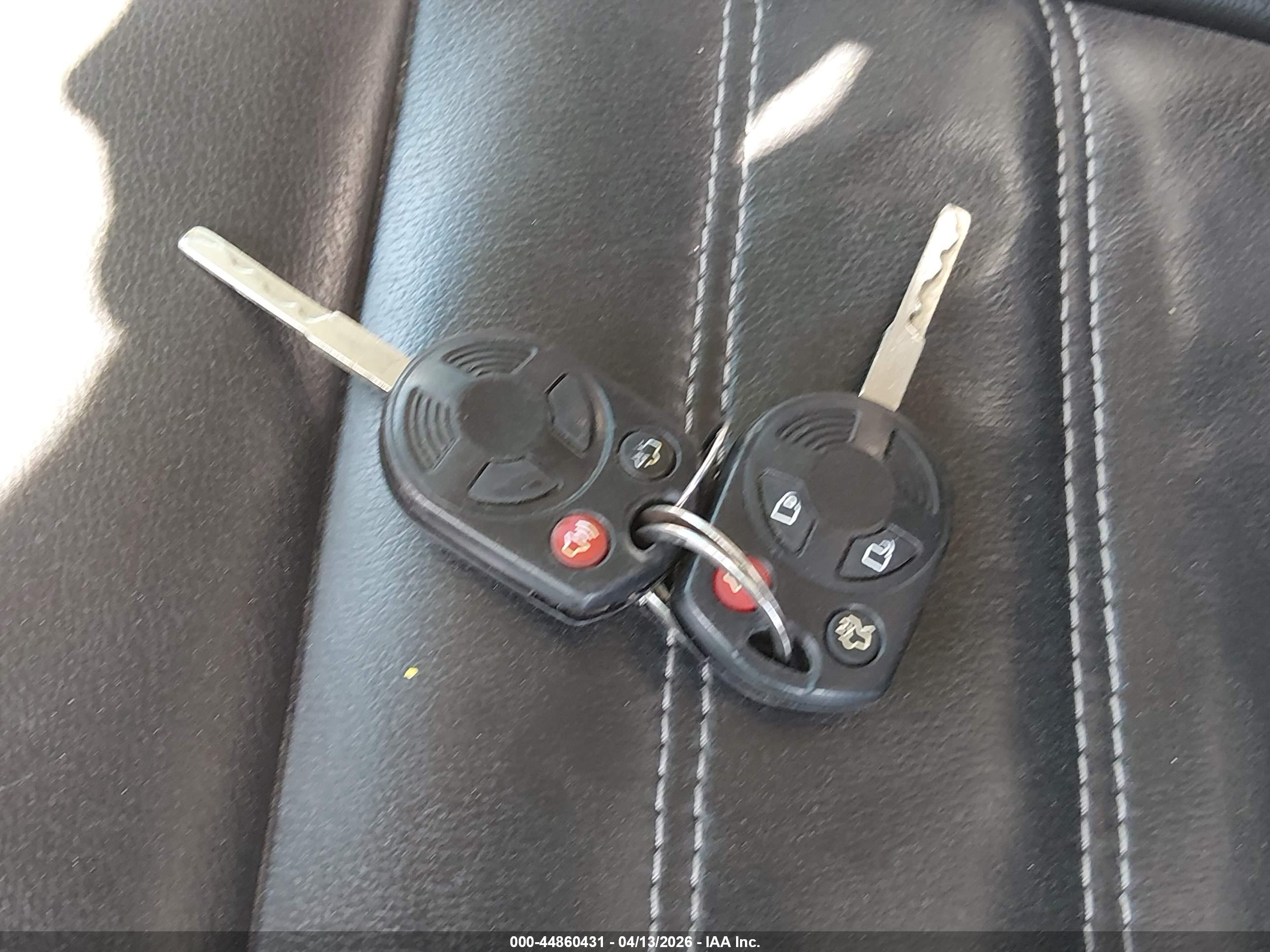 FORD ESCAPE image 11