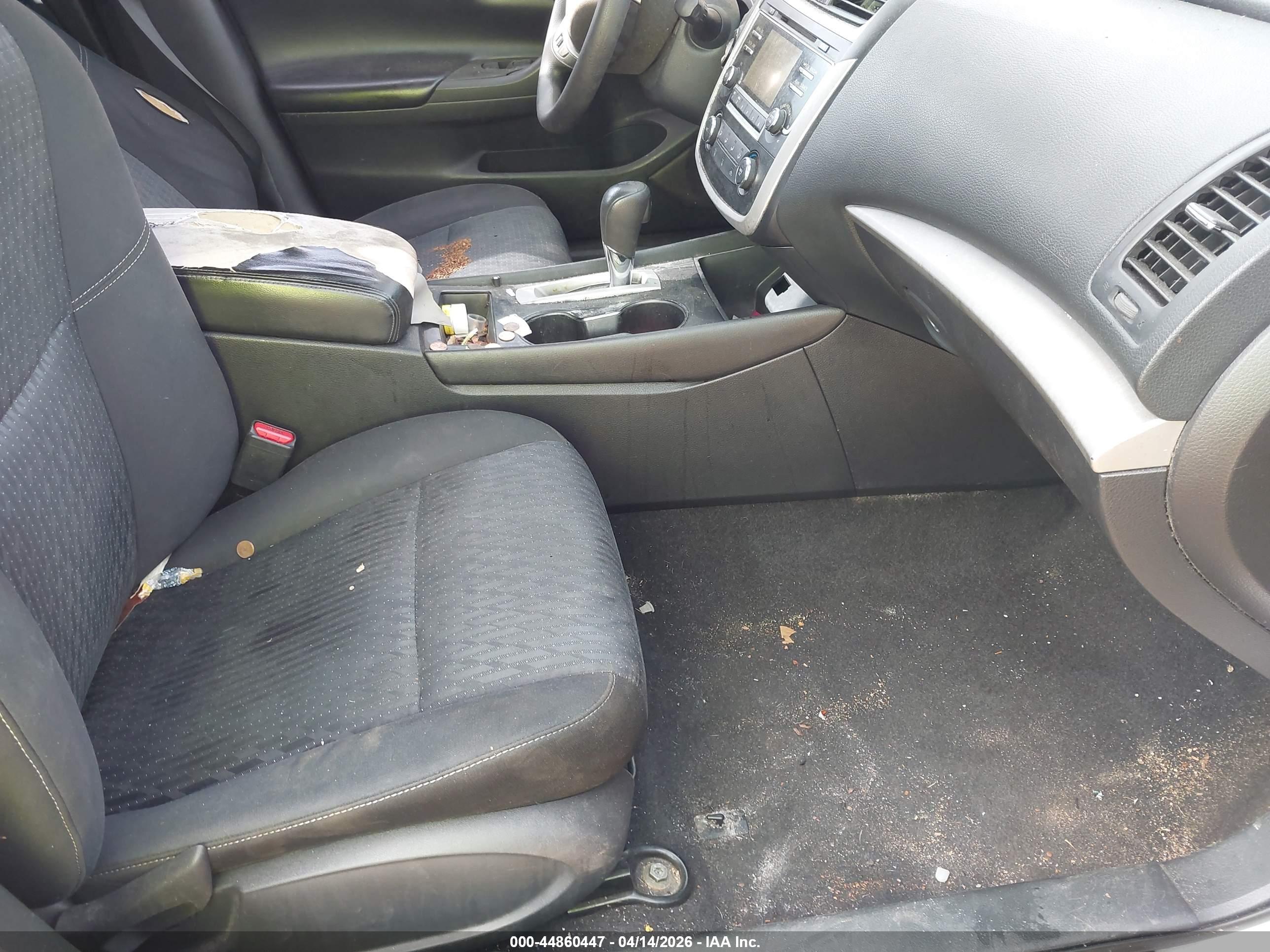 NISSAN ALTIMA image 5