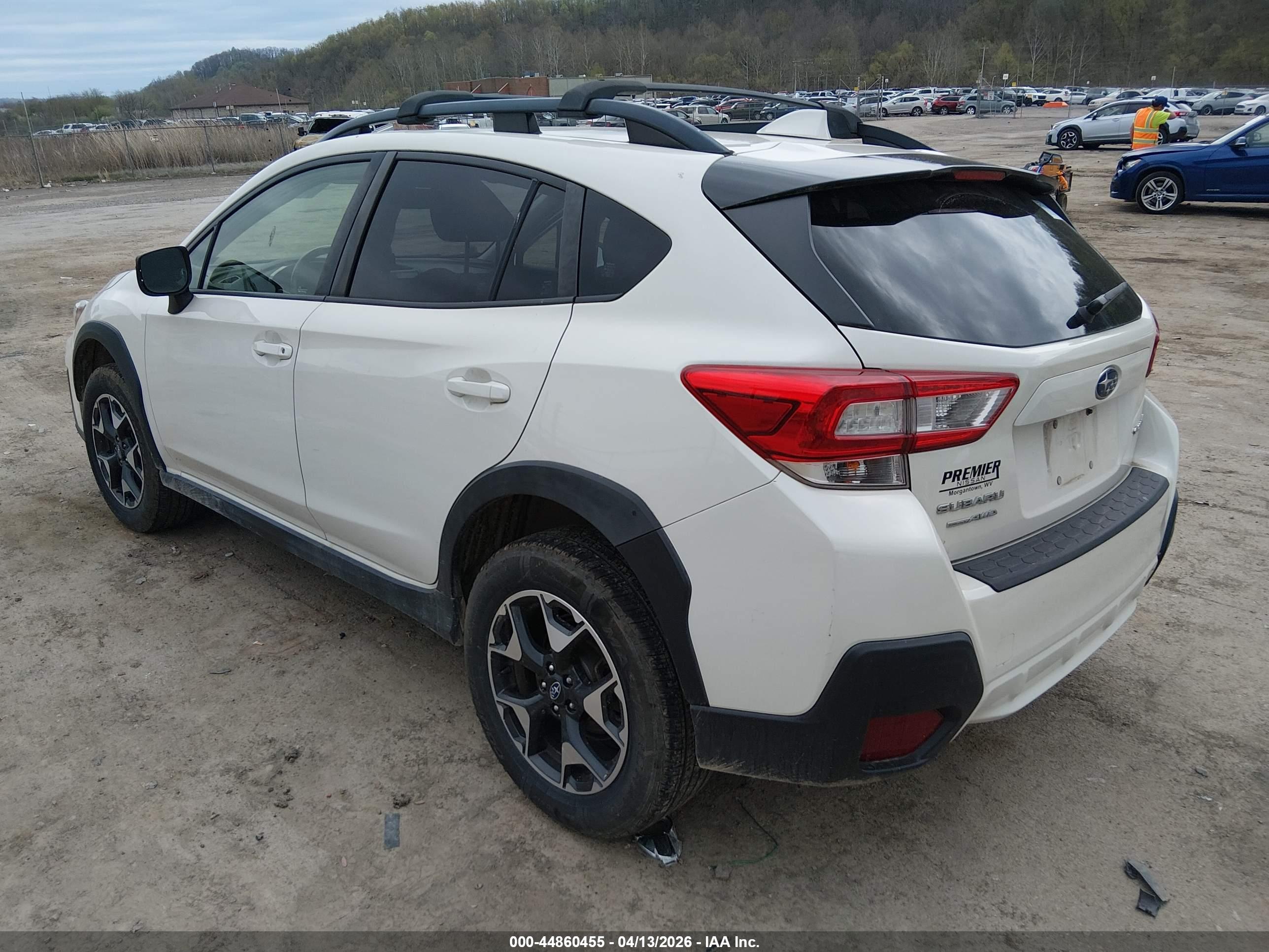 SUBARU CROSSTREK image 3