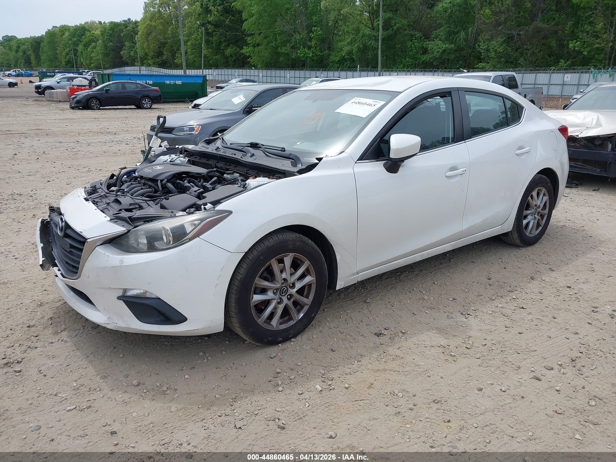 MAZDA MAZDA3 image 2