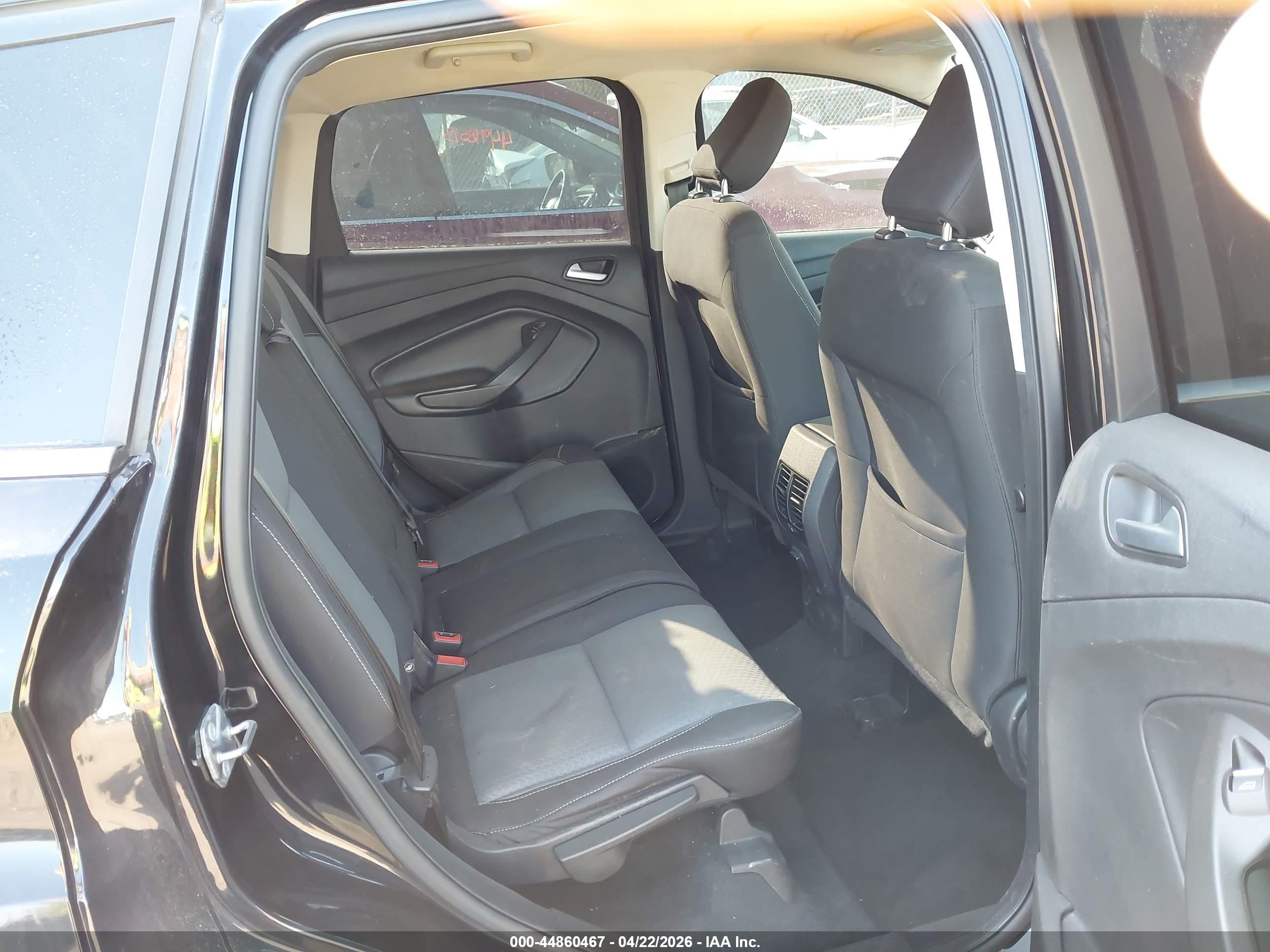 FORD ESCAPE image 8