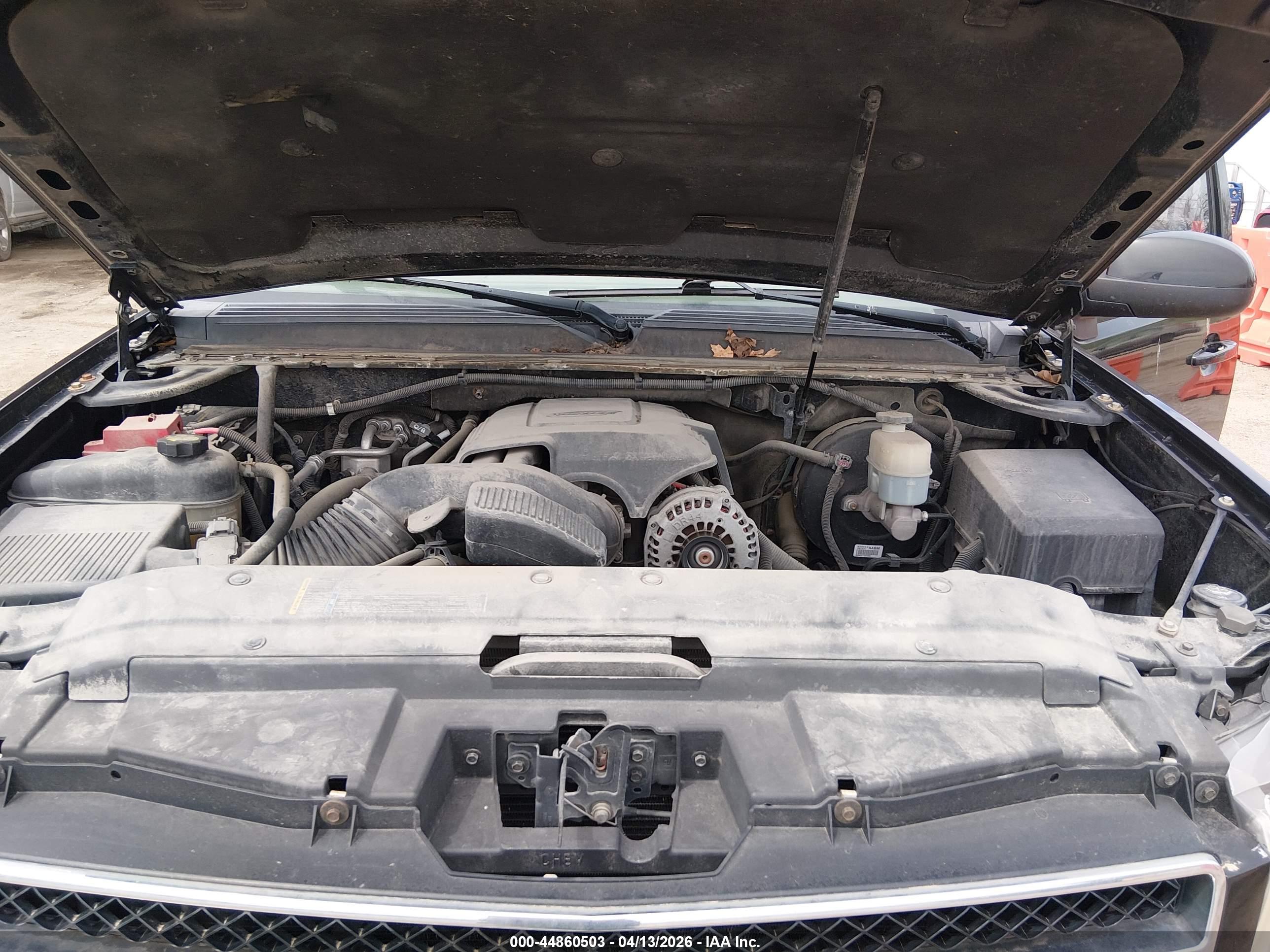 CHEVROLET TAHOE image 10