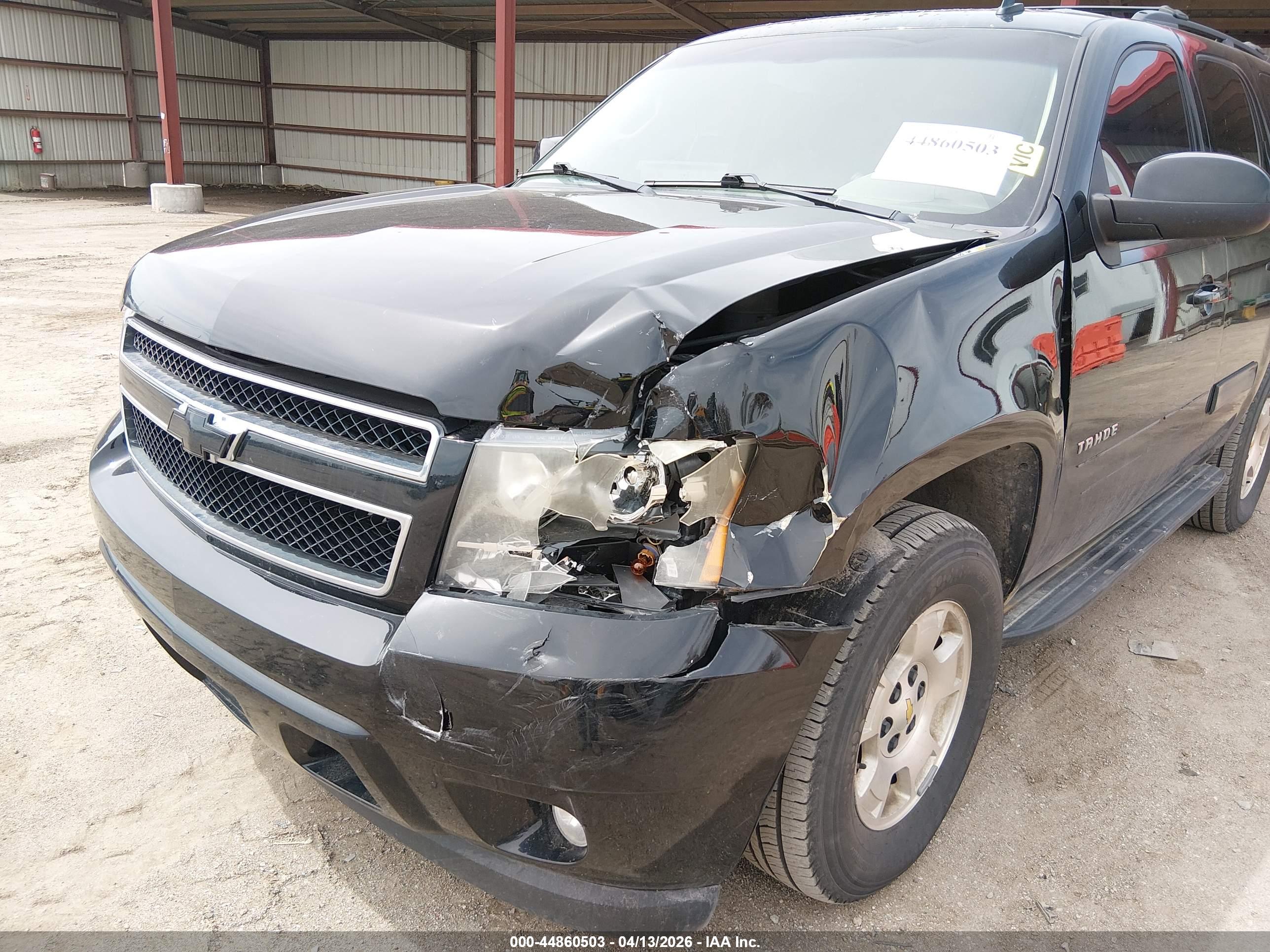 CHEVROLET TAHOE image 6