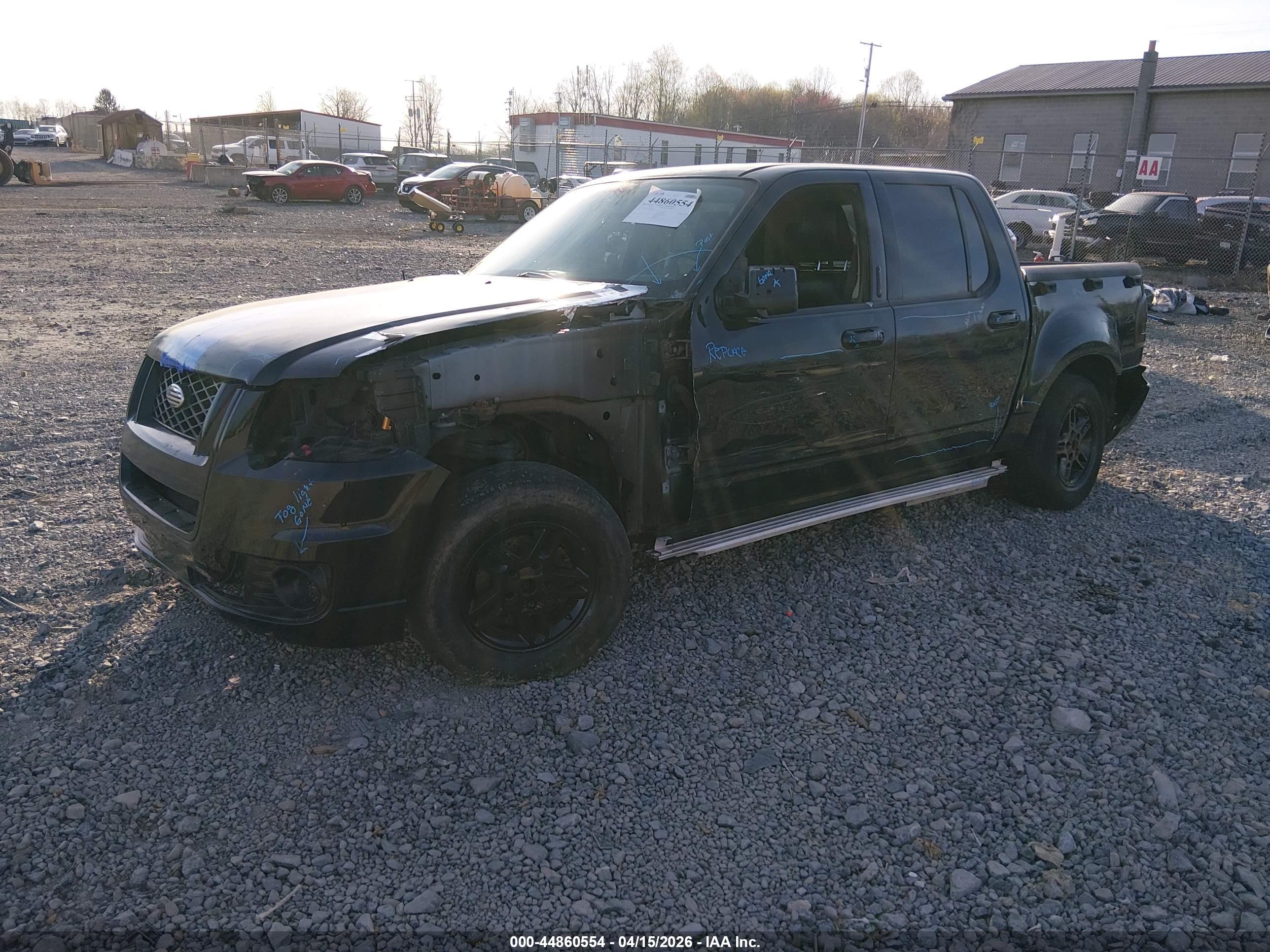 FORD EXPLORER image 2