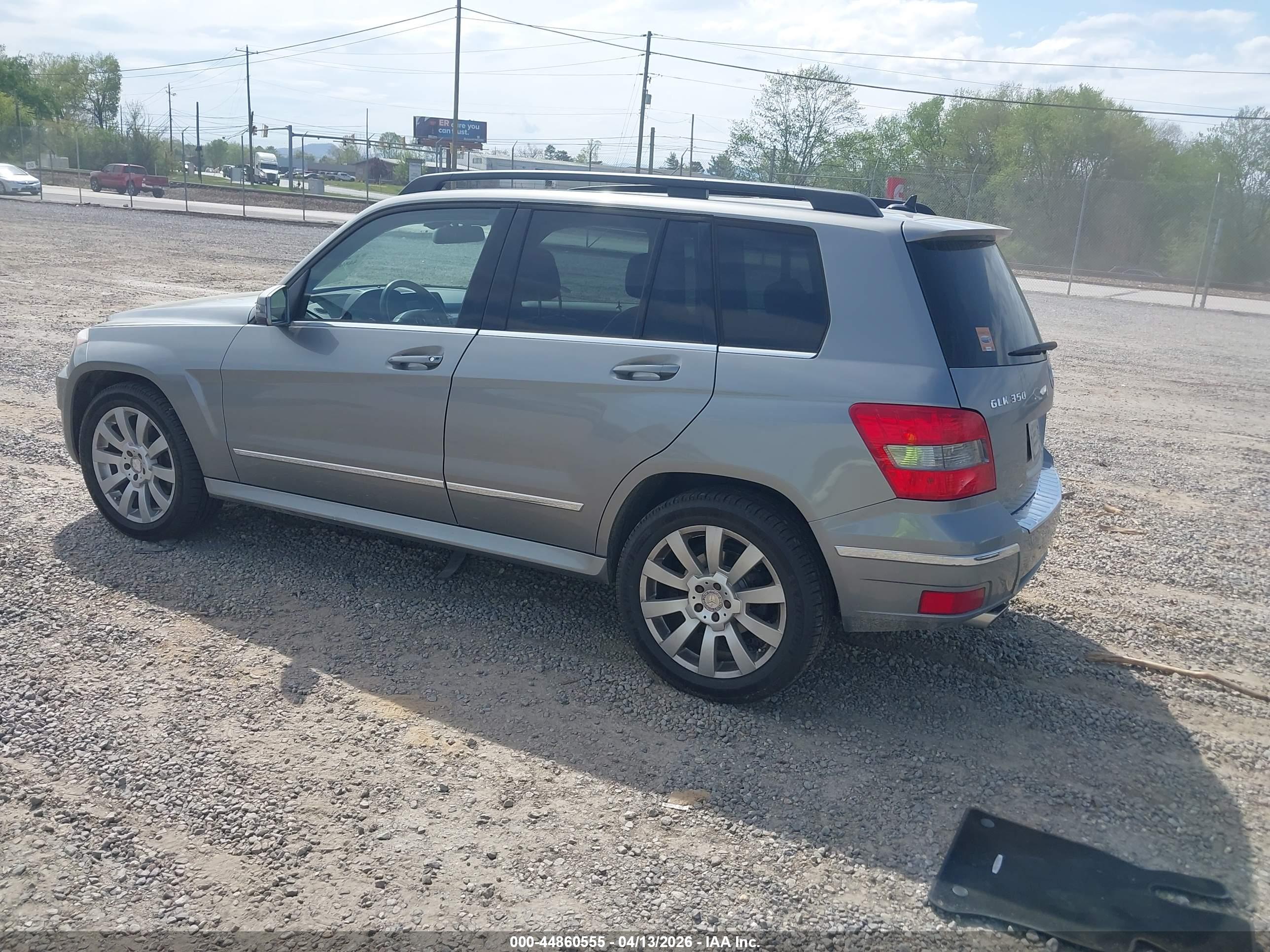 MERCEDES-BENZ GLK image 3