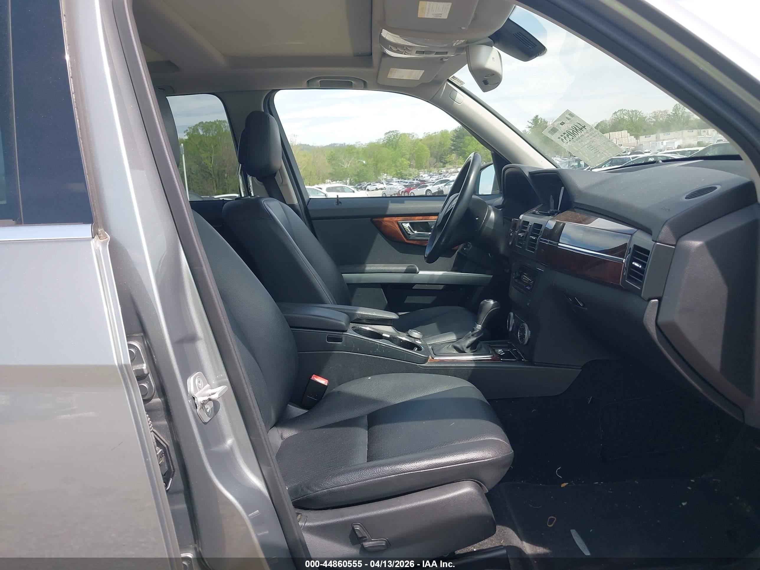 MERCEDES-BENZ GLK image 5