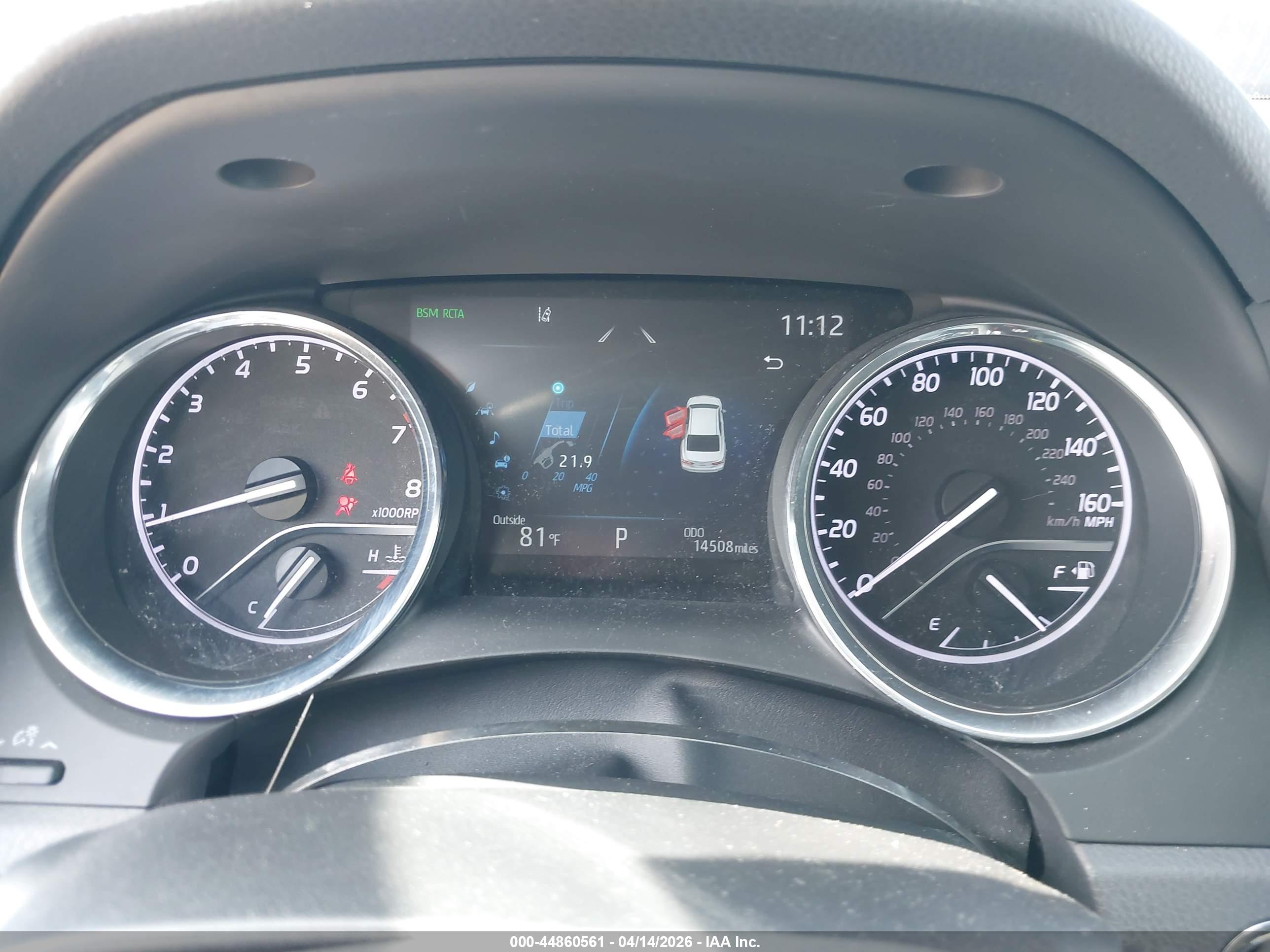 TOYOTA CAMRY image 7