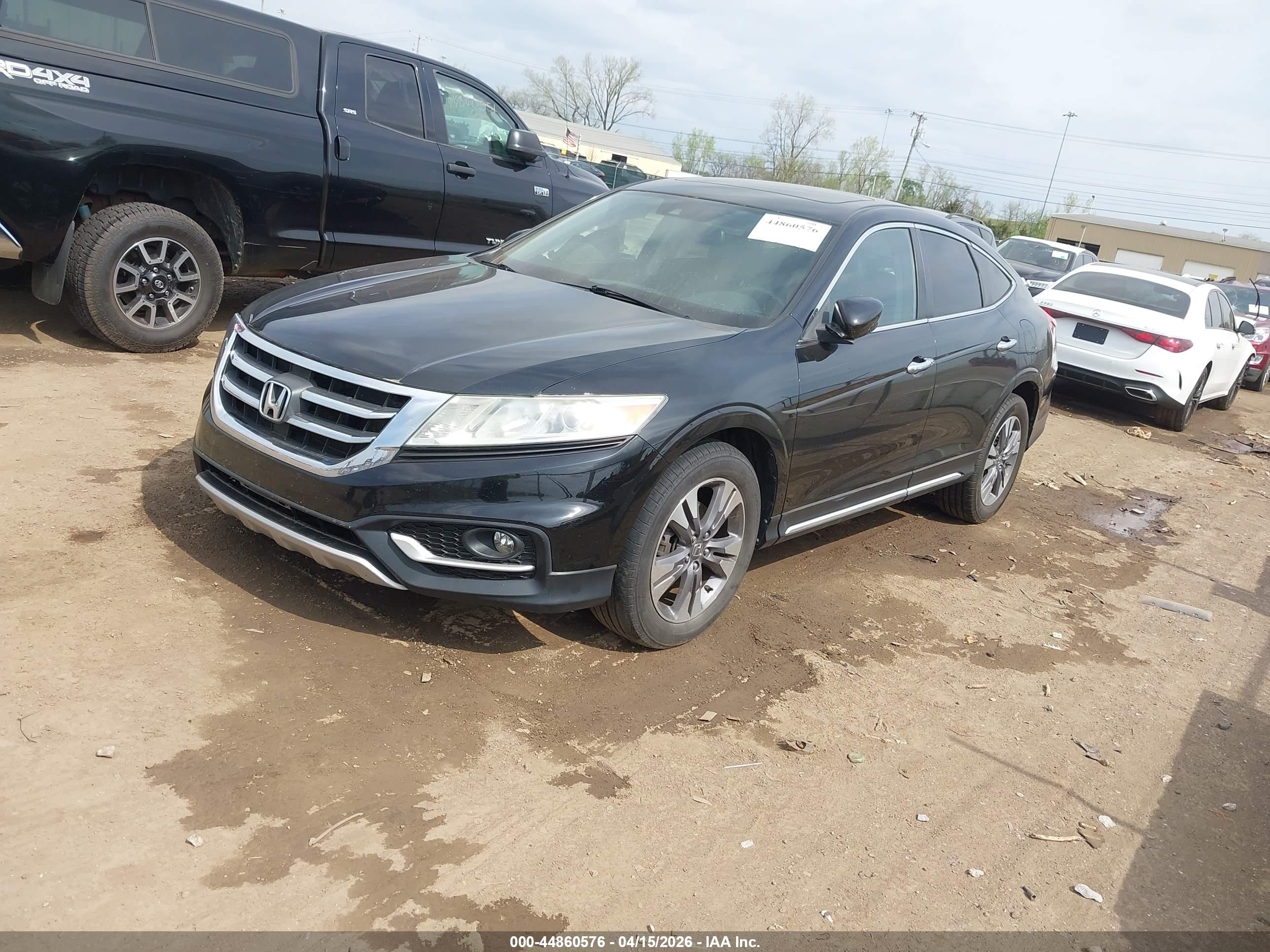 HONDA CROSSTOUR image 2