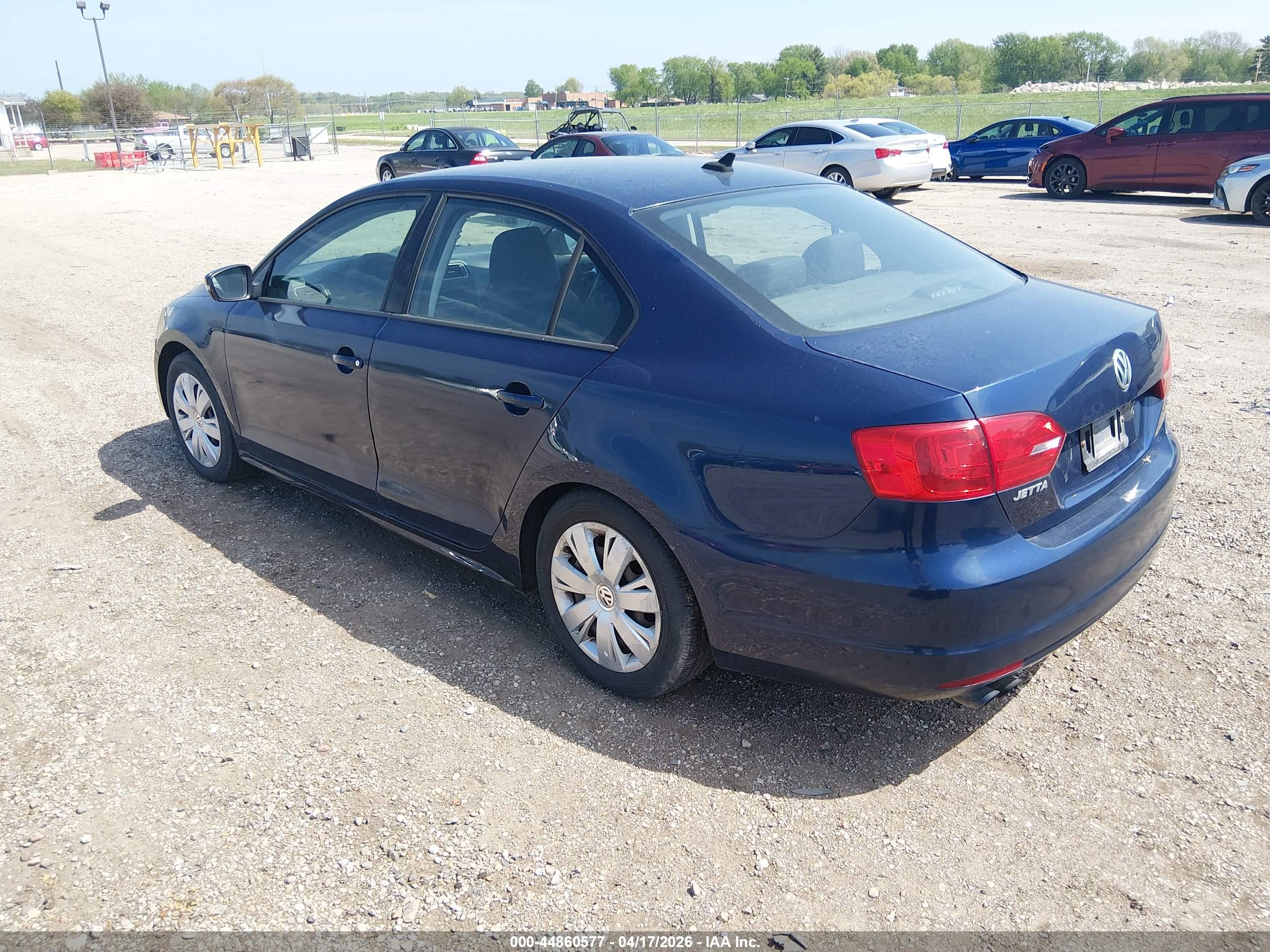 VOLKSWAGEN JETTA image 3