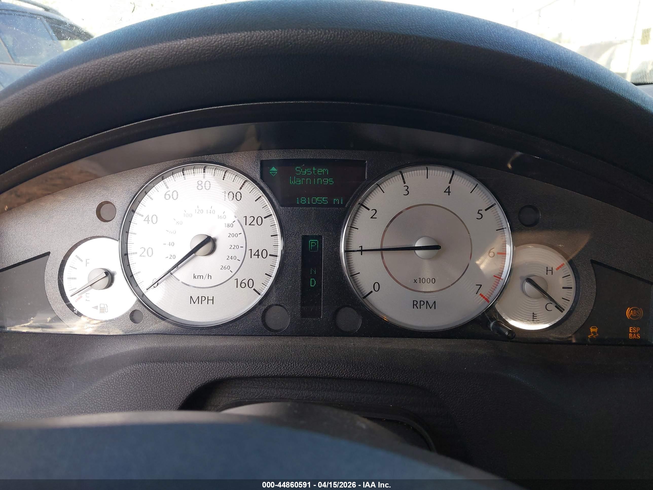 CHRYSLER 300C image 7