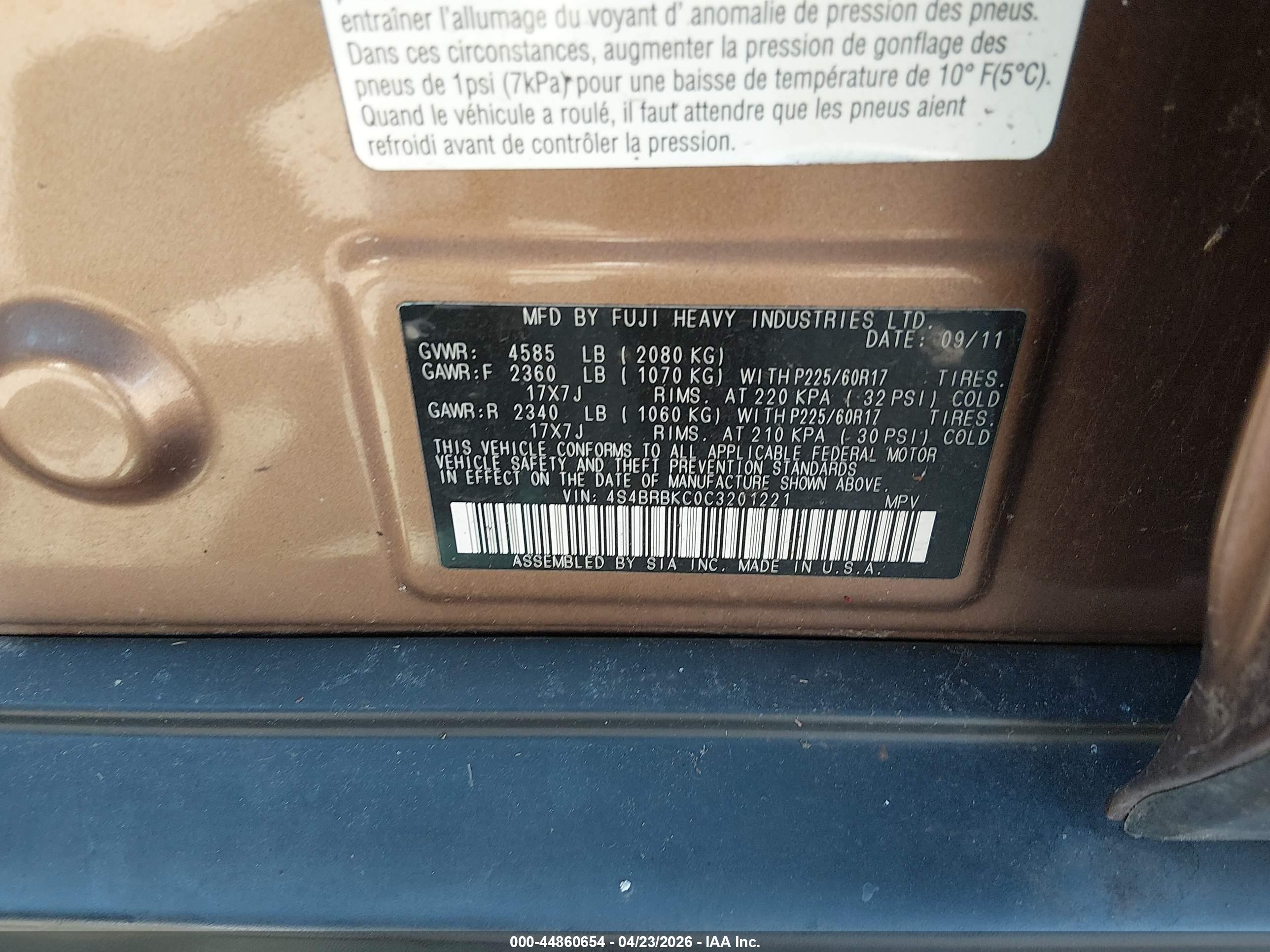 SUBARU OUTBACK image 9