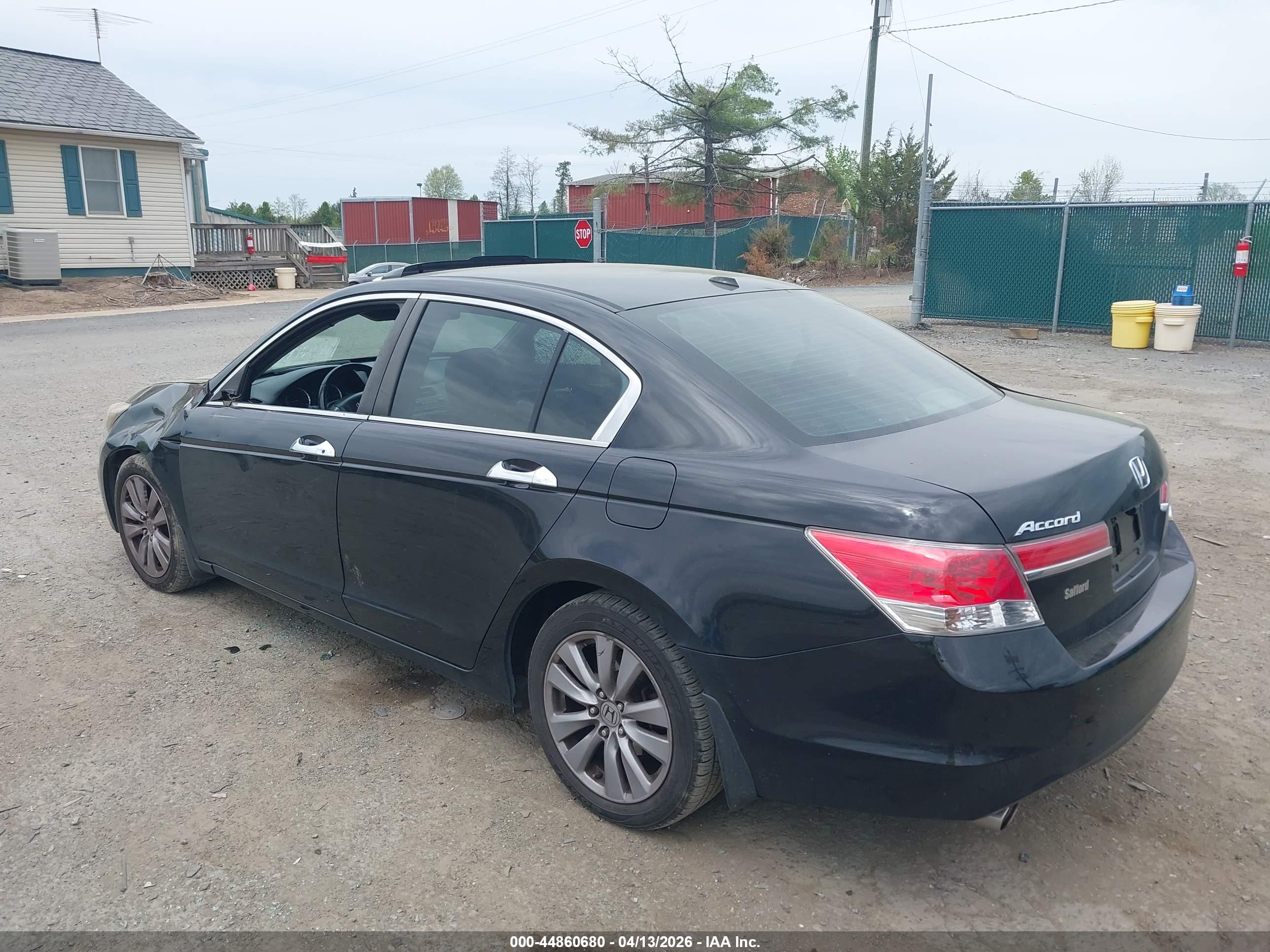 HONDA ACCORD image 3