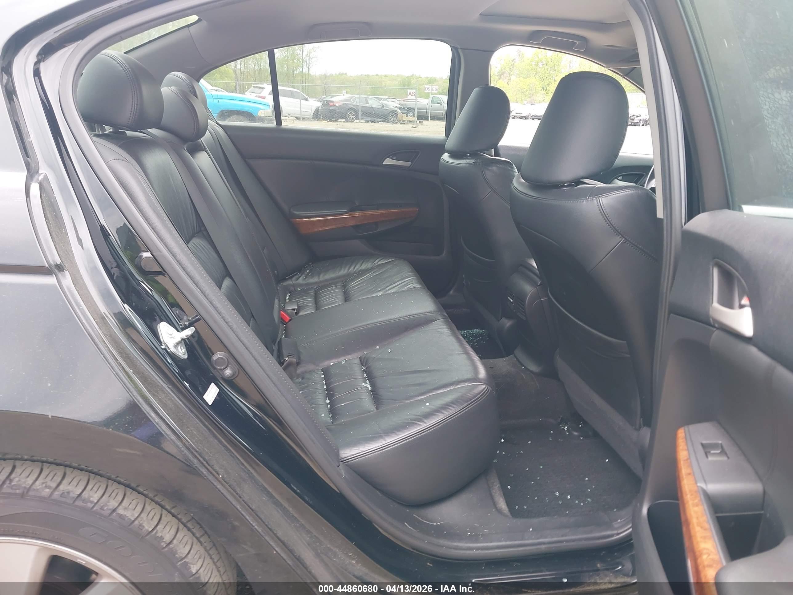 HONDA ACCORD image 8