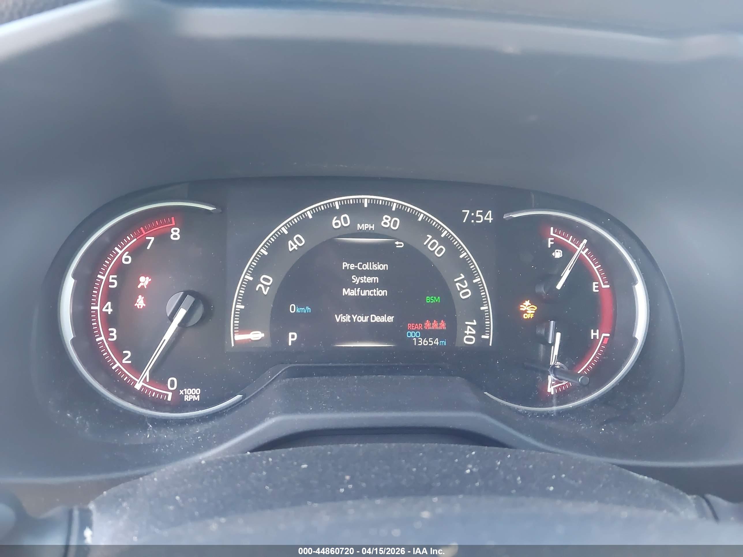 TOYOTA RAV4 image 7