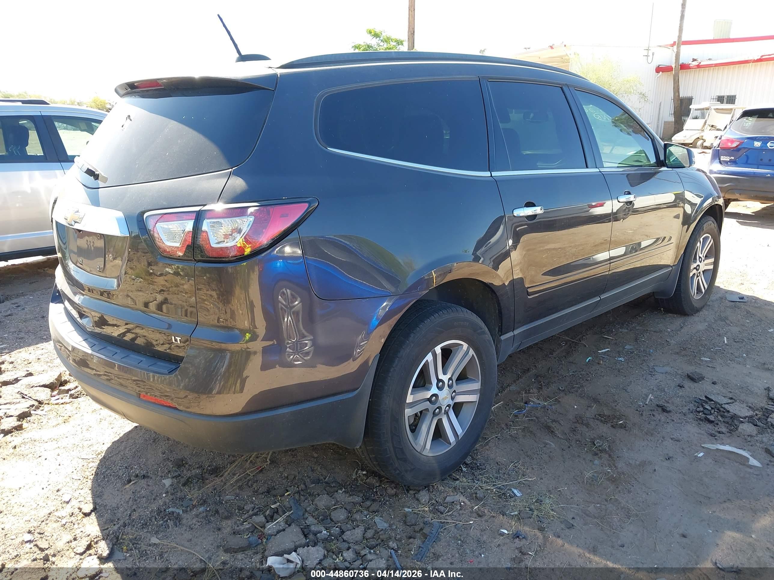CHEVROLET TRAVERSE image 4