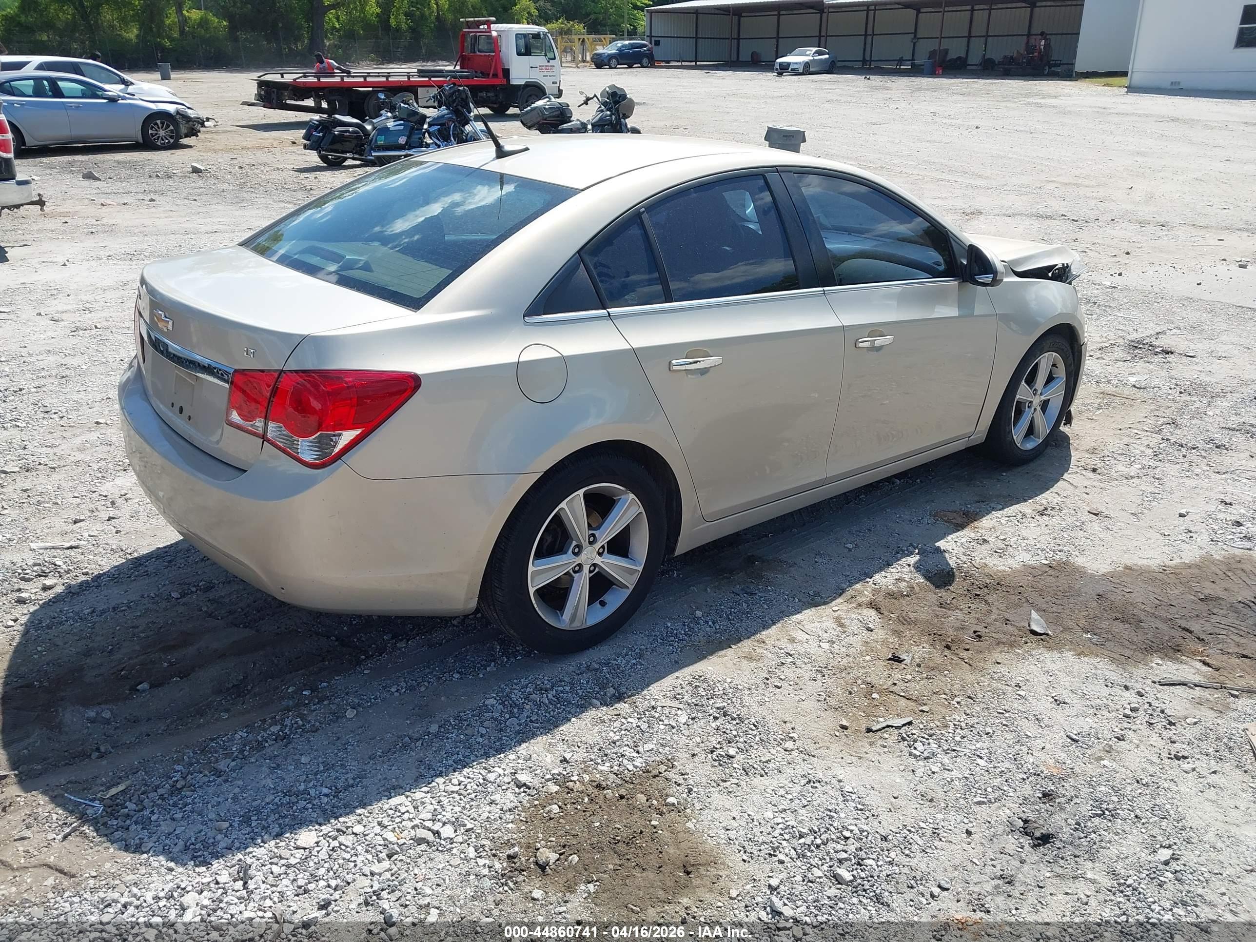 CHEVROLET CRUZE image 4