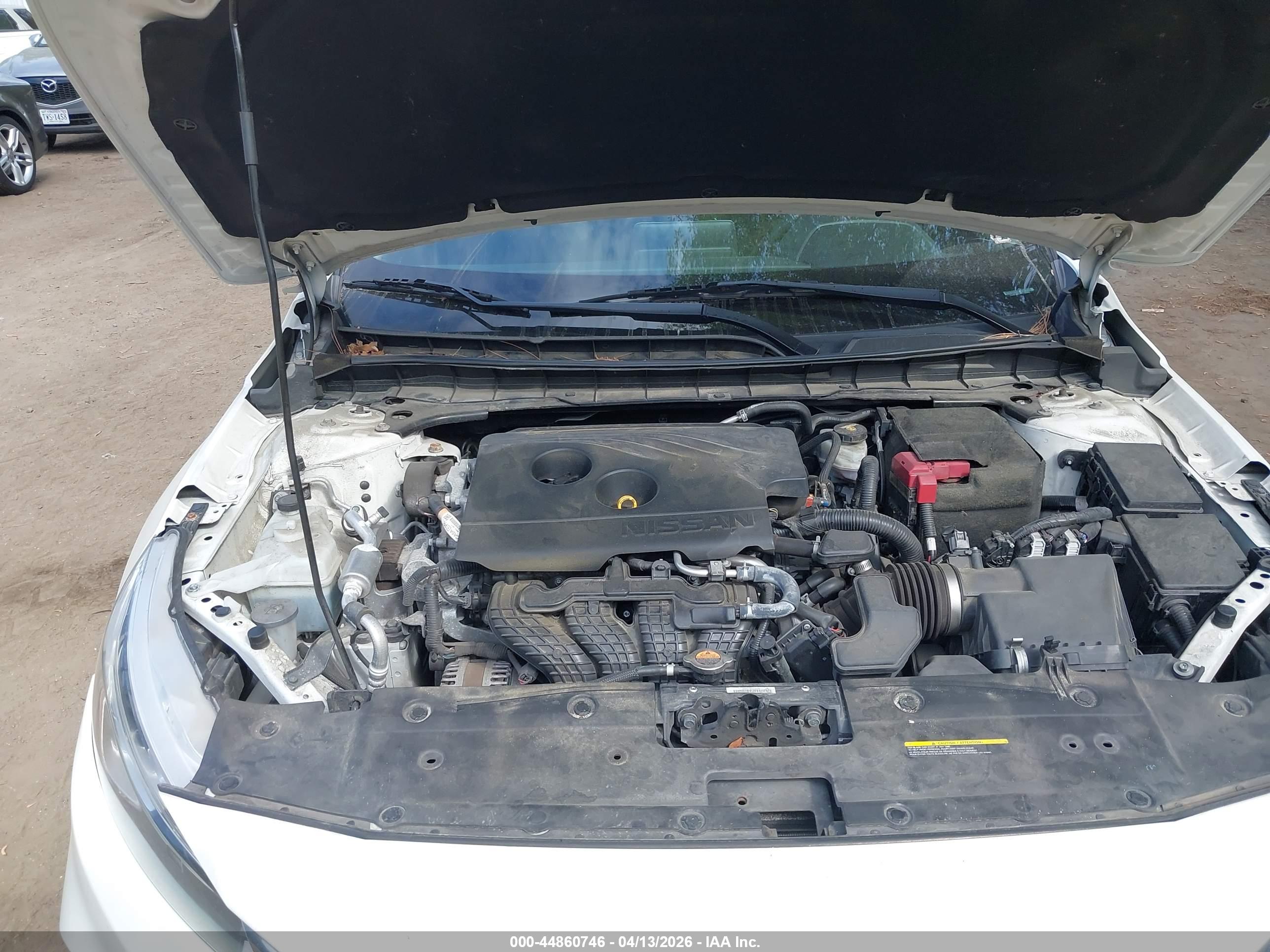 NISSAN ALTIMA image 10