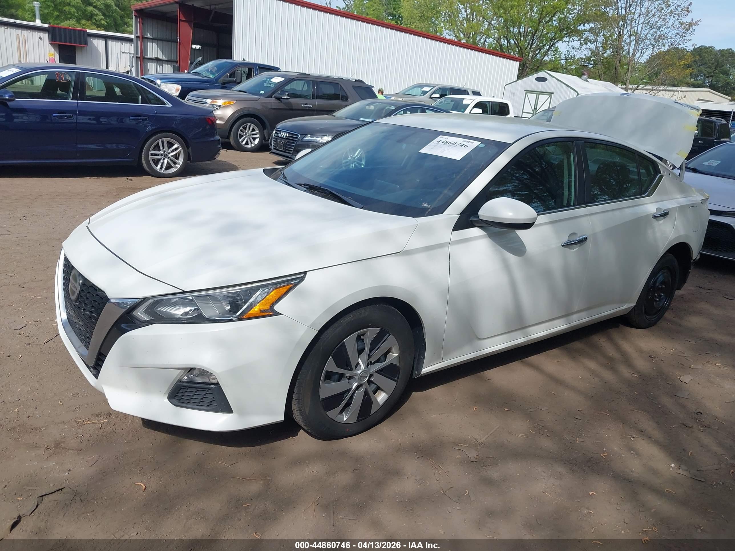 NISSAN ALTIMA image 2