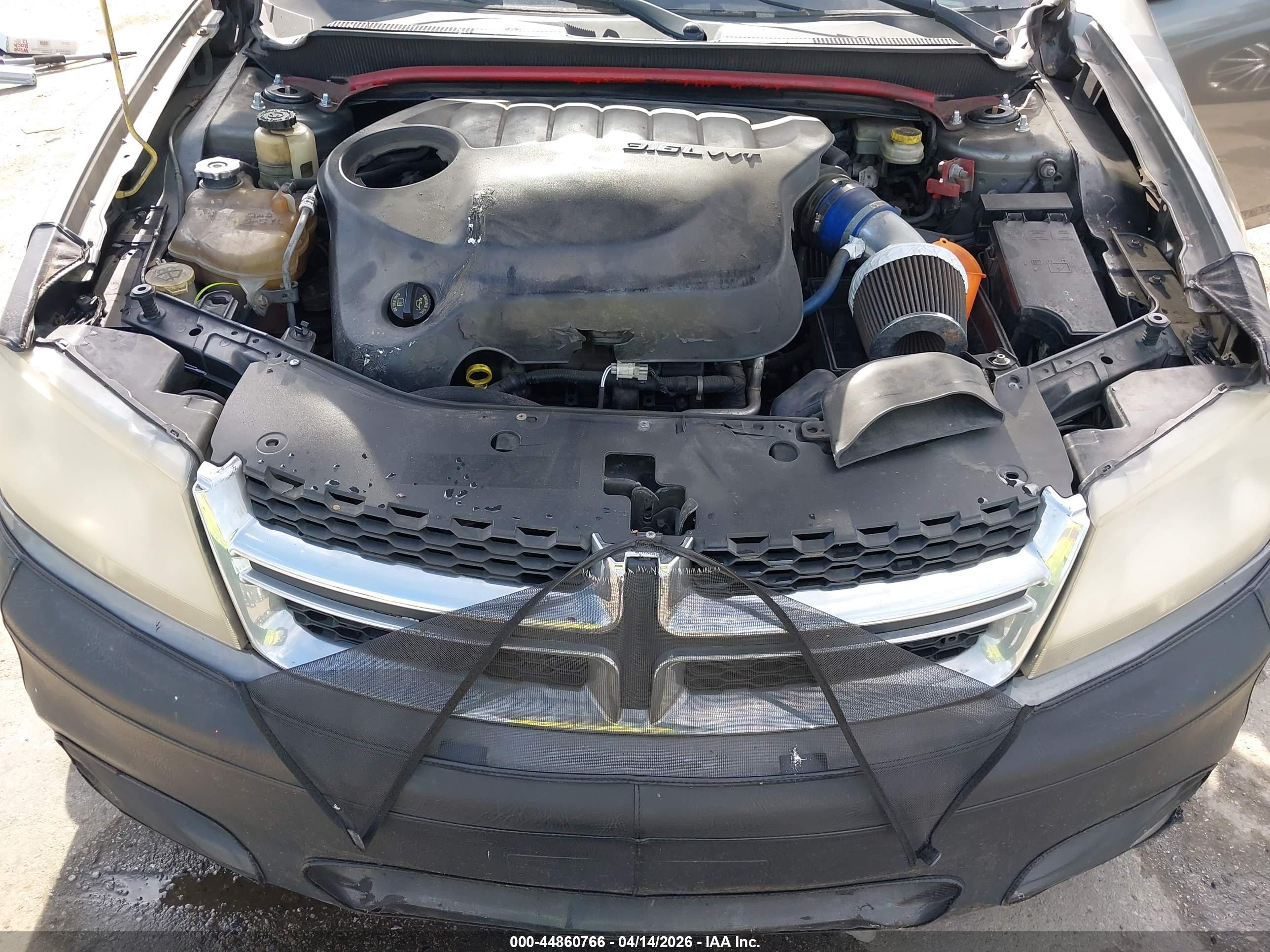 DODGE AVENGER image 10