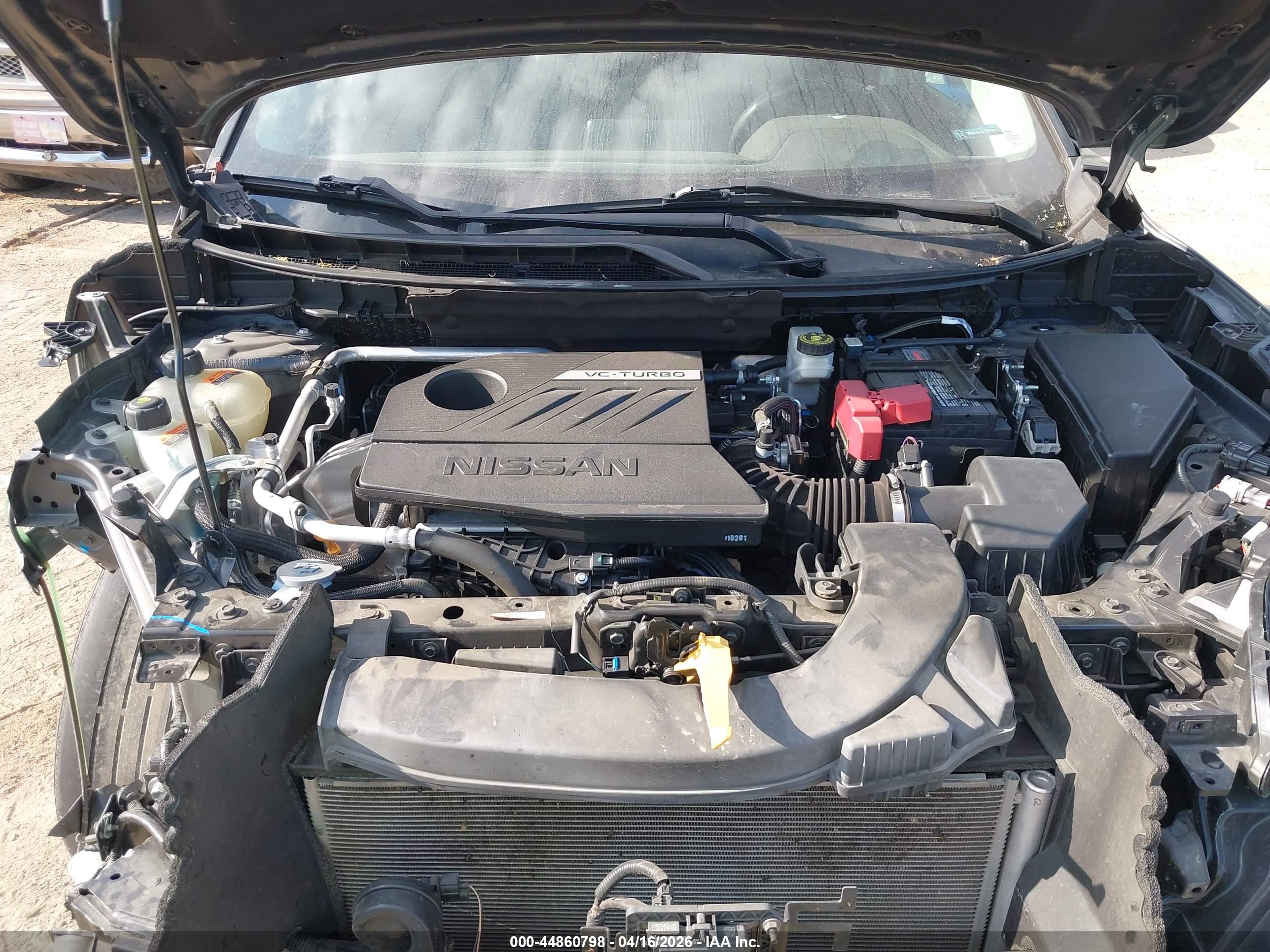 NISSAN ROGUE image 10