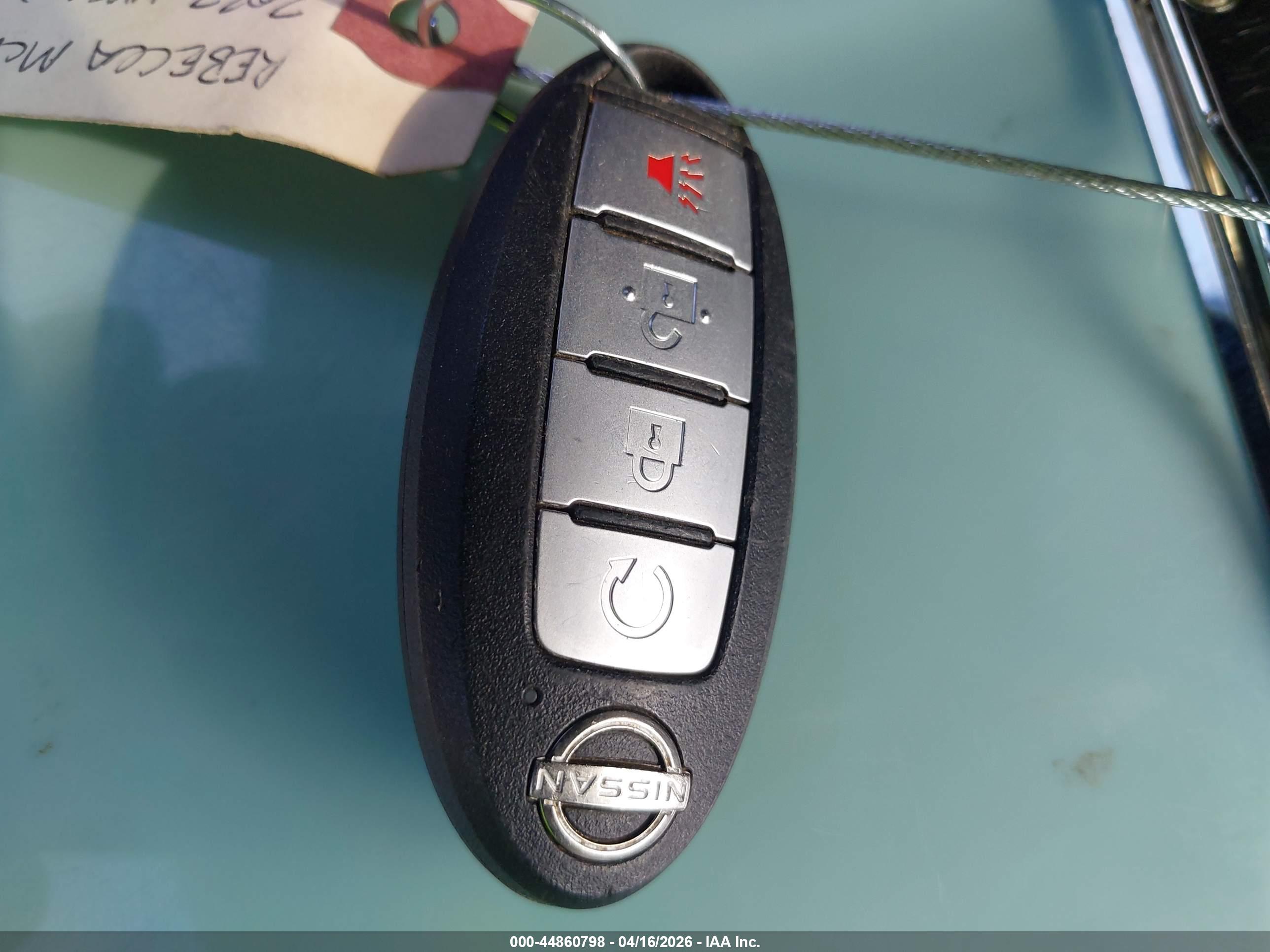 NISSAN ROGUE image 11