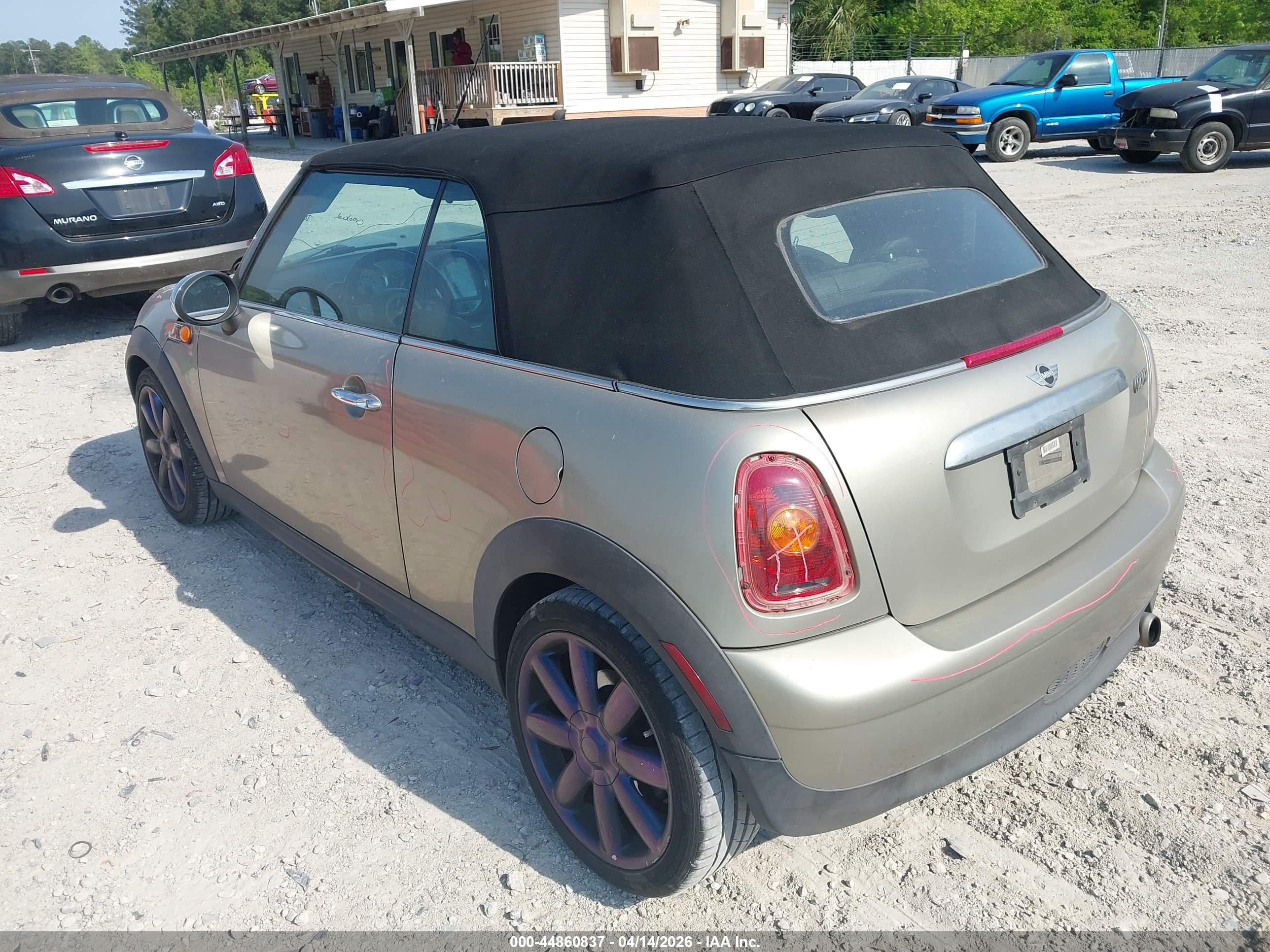 MINI COOPER image 3