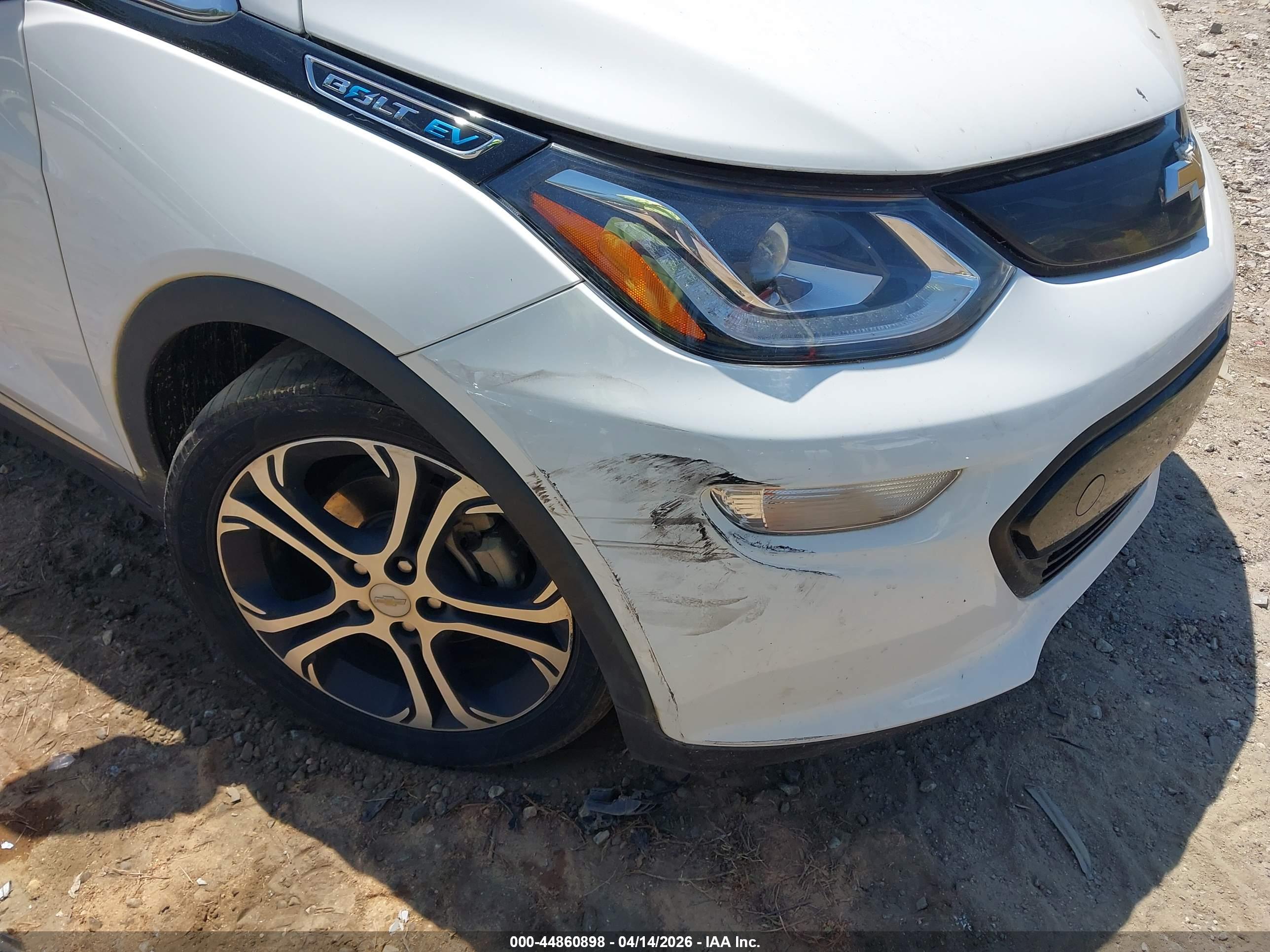 CHEVROLET BOLT image 6
