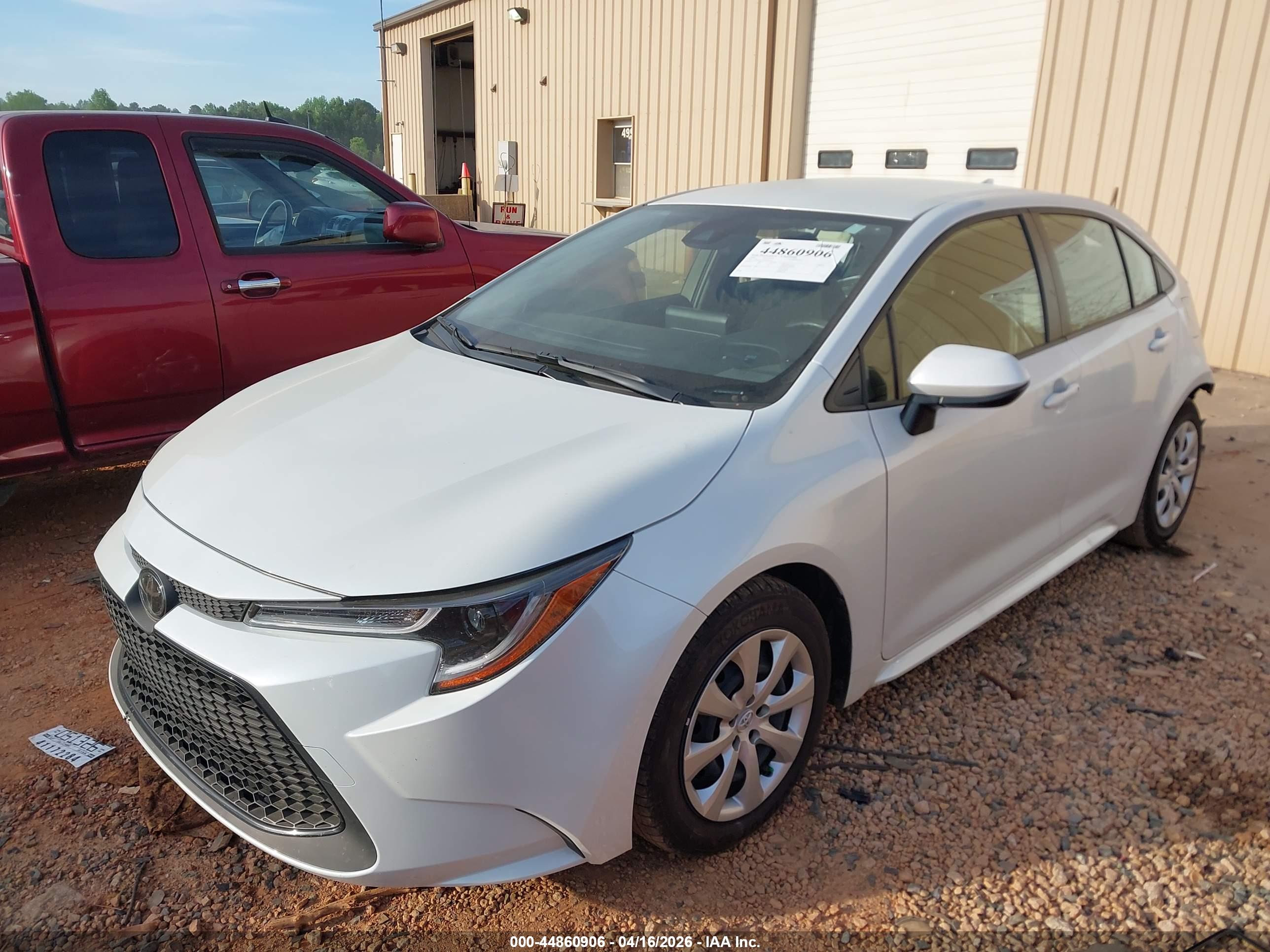 TOYOTA COROLLA image 2