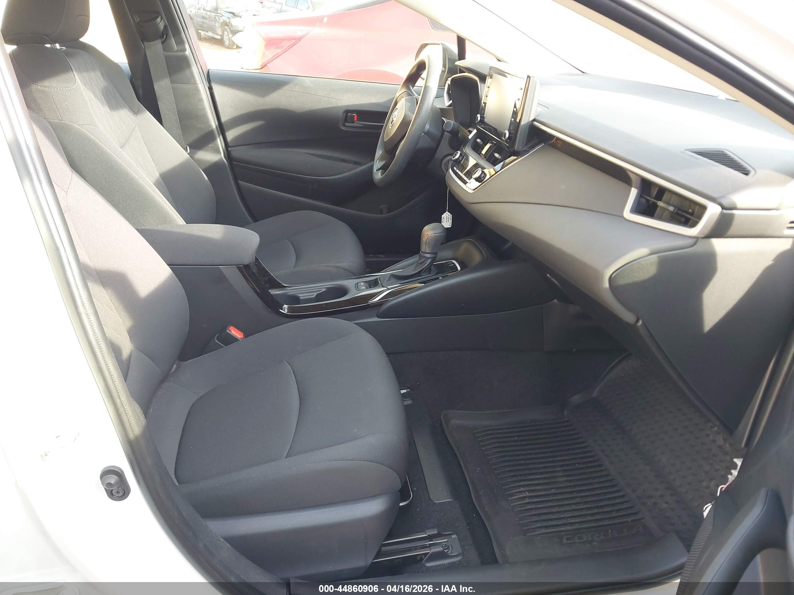 TOYOTA COROLLA image 5