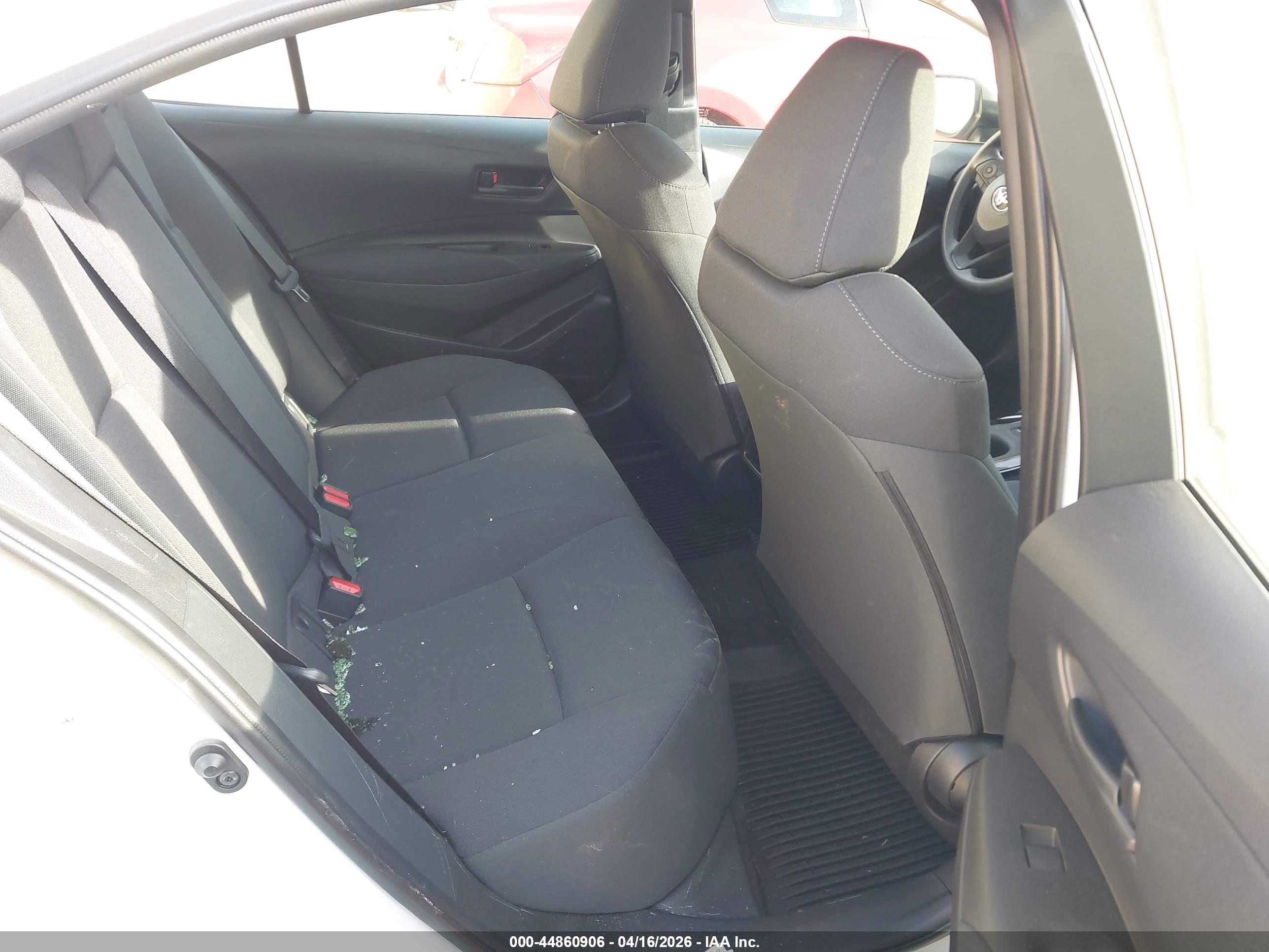 TOYOTA COROLLA image 8