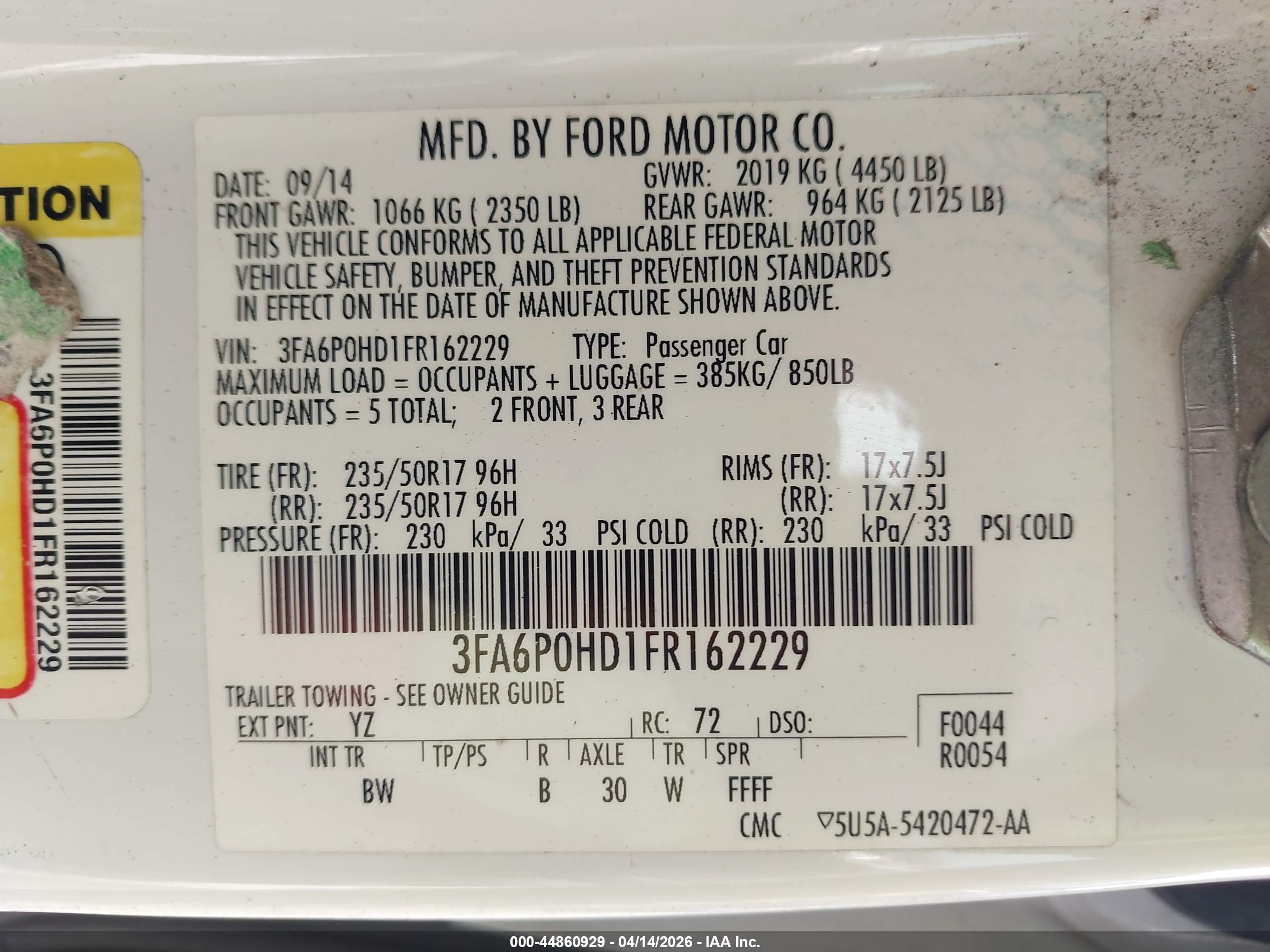 FORD FUSION image 9