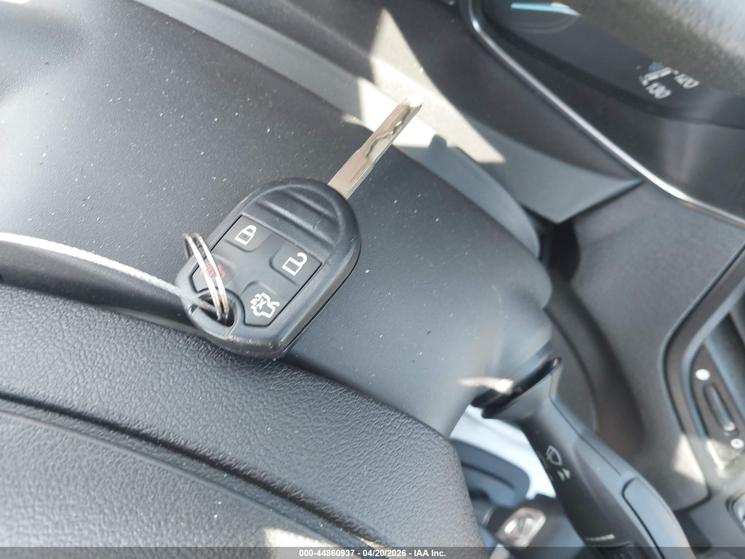 FORD FIESTA image 11