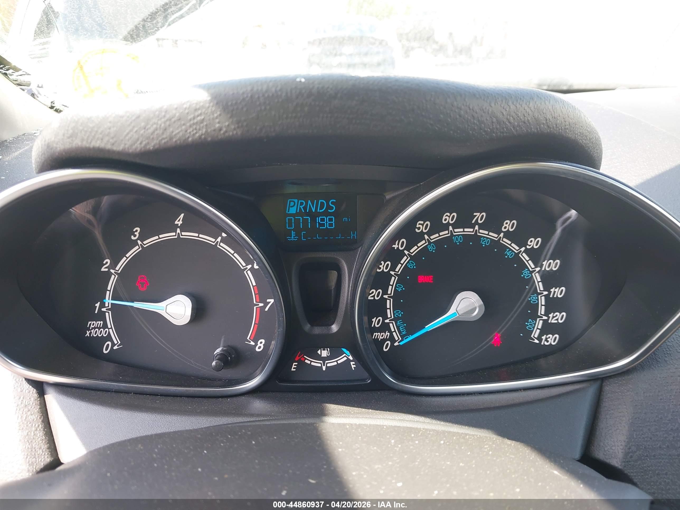 FORD FIESTA image 7