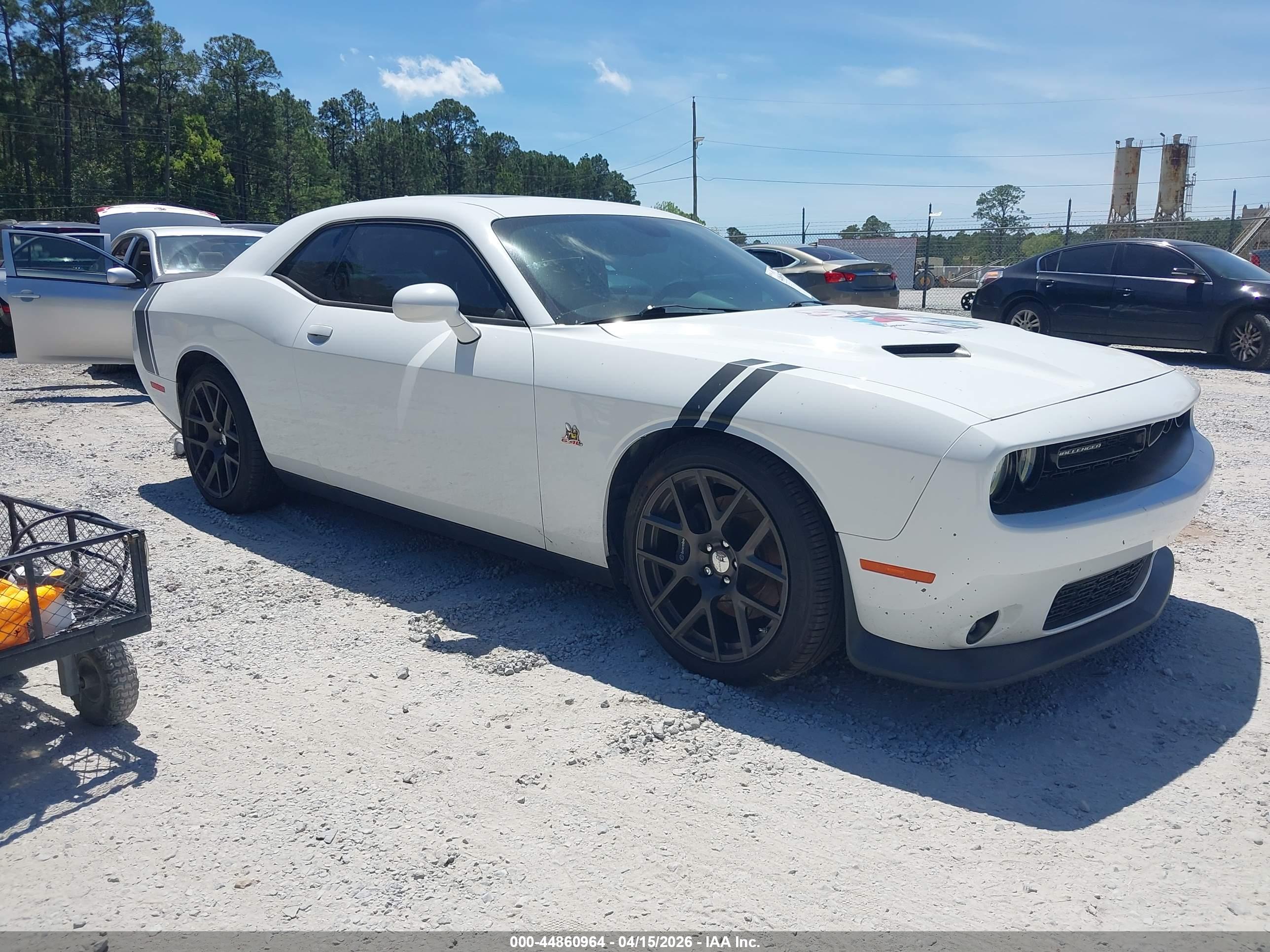 DODGE CHALLENGER image 6