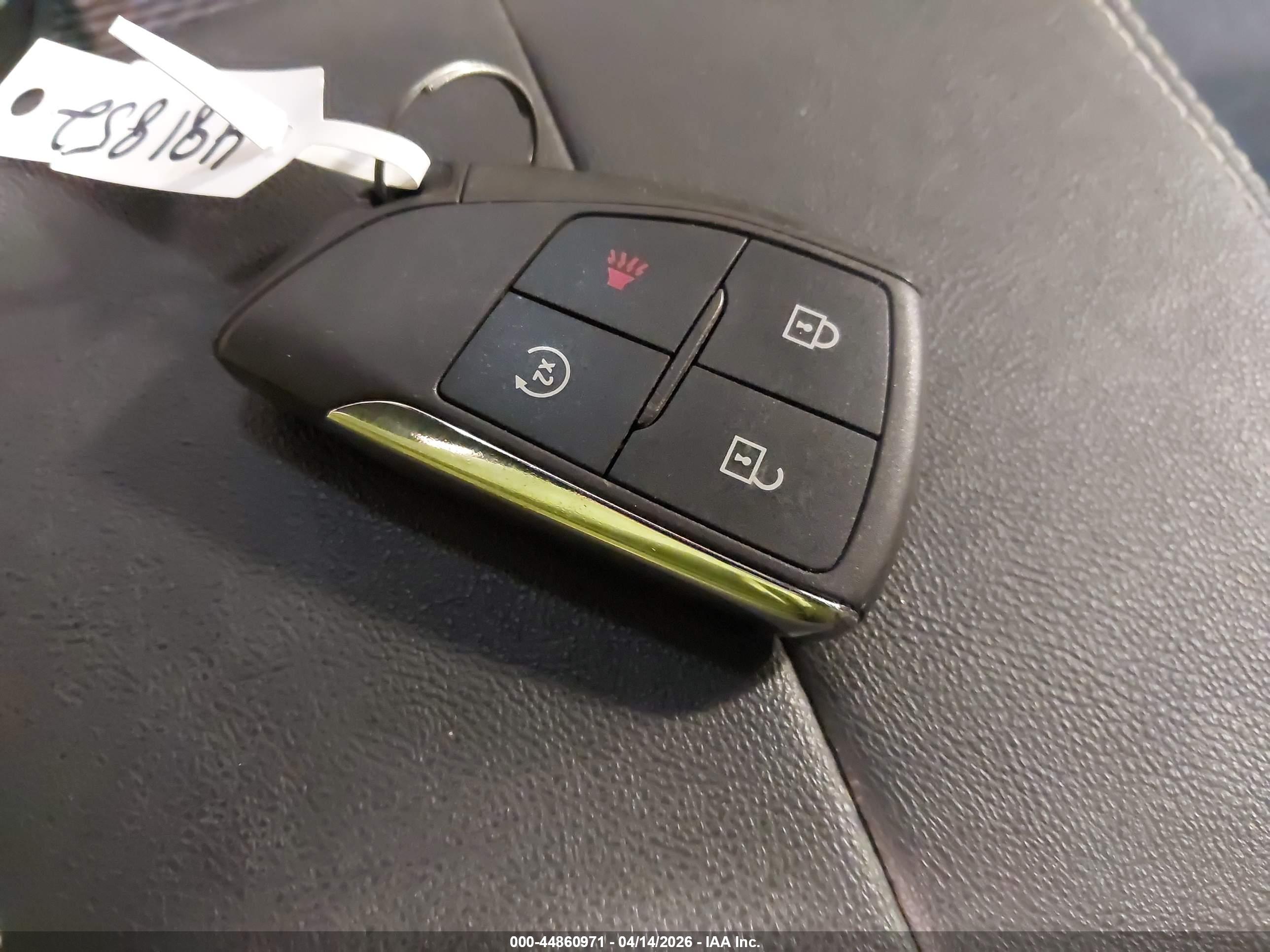 GMC TERRAIN image 11